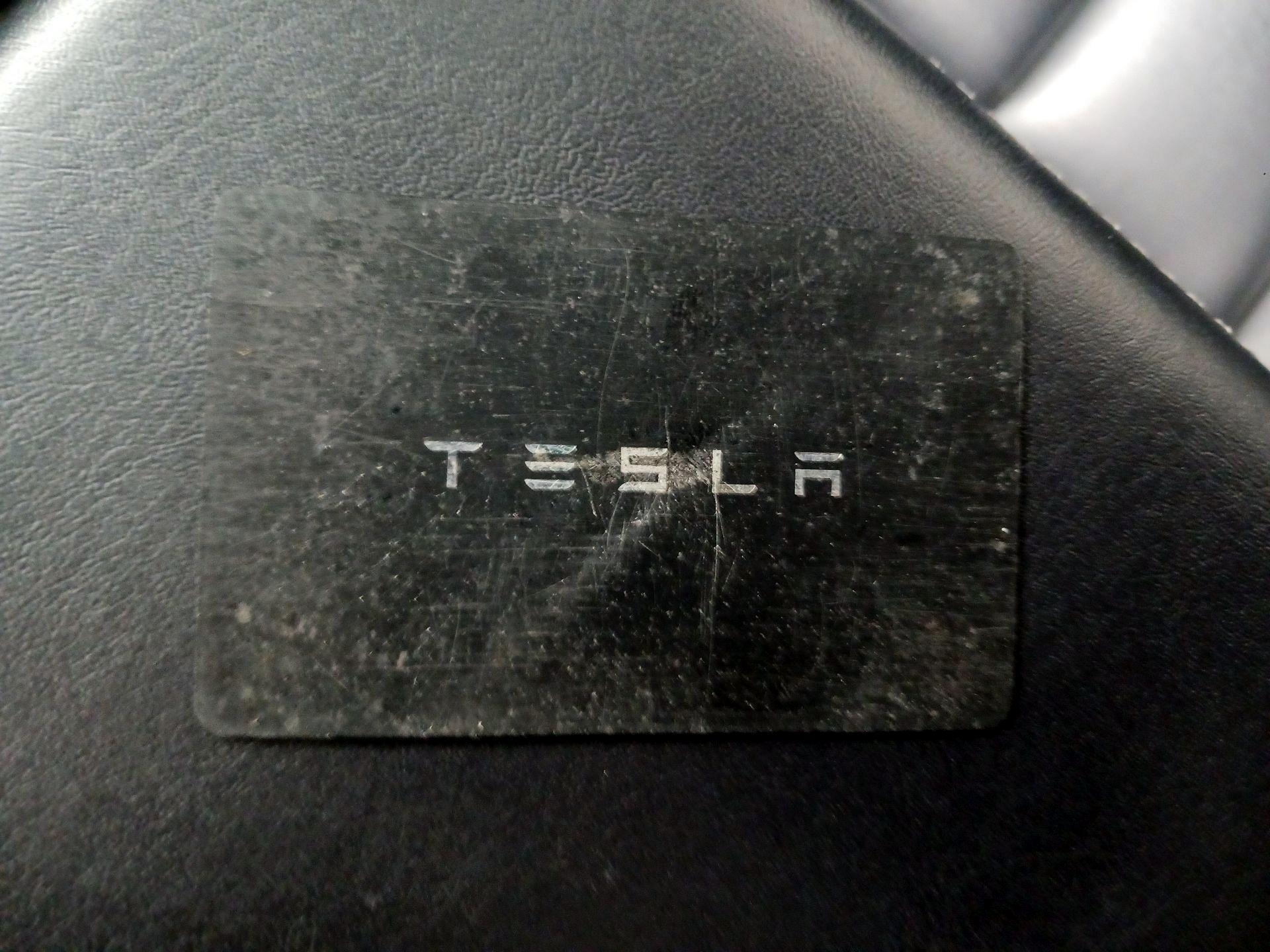 Thumbnail: 2022 Tesla Model Y - 18
