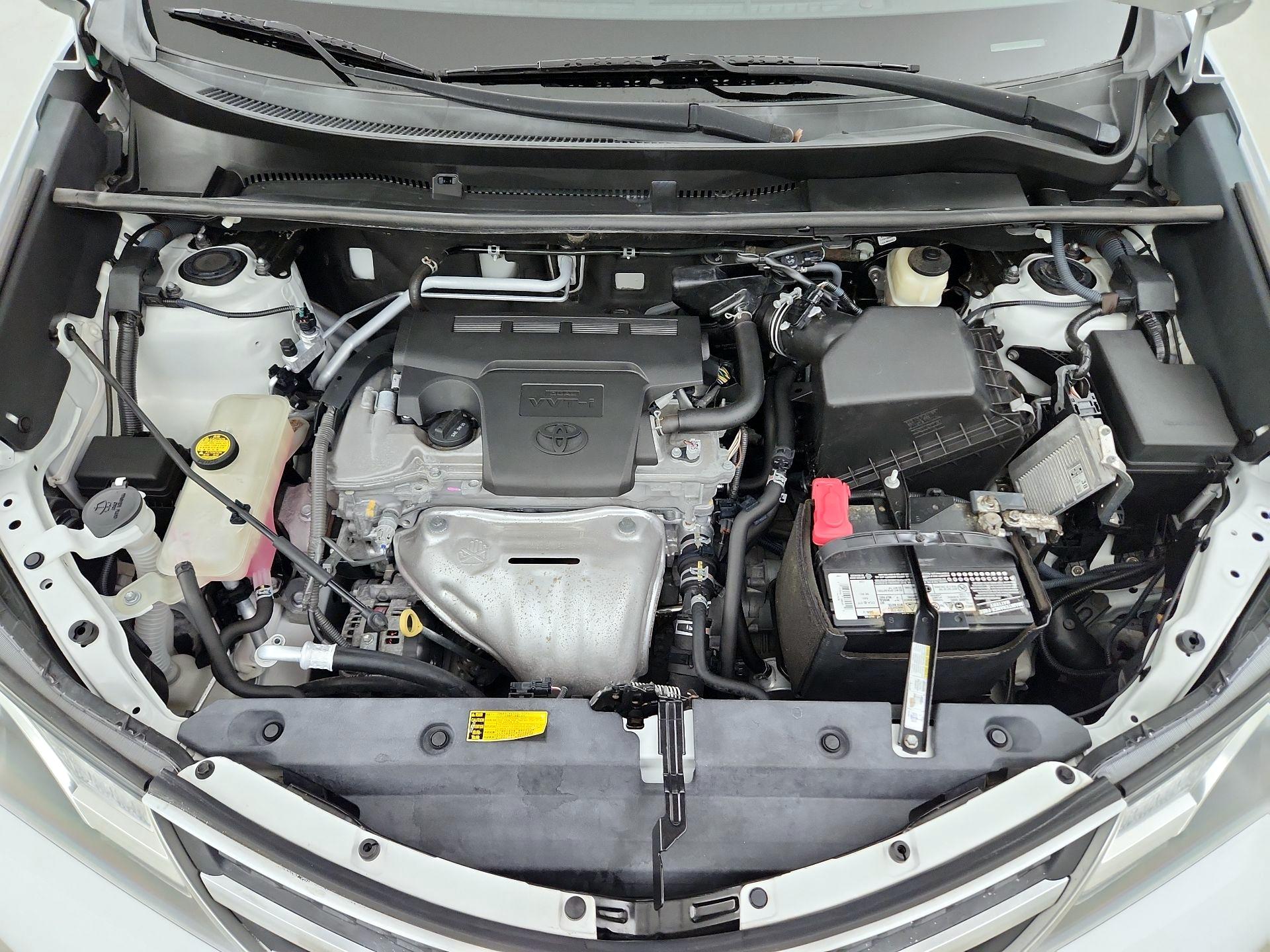 Thumbnail: 2015 Toyota RAV4 - 20