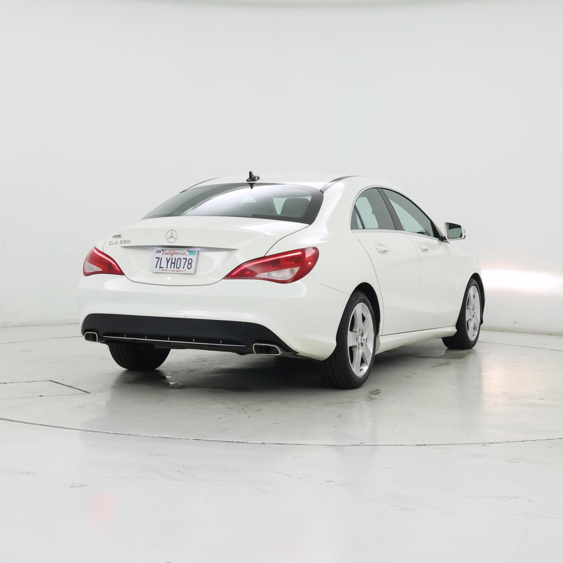 Thumbnail: 2015 Mercedes-Benz CLA - 8