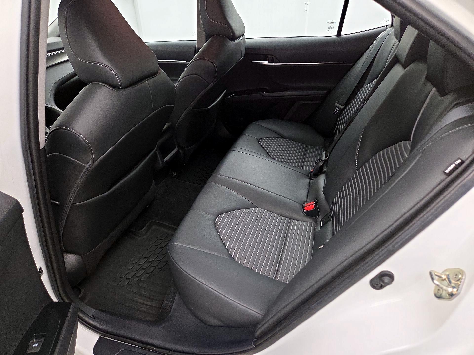 Thumbnail: 2020 Toyota Camry - 19