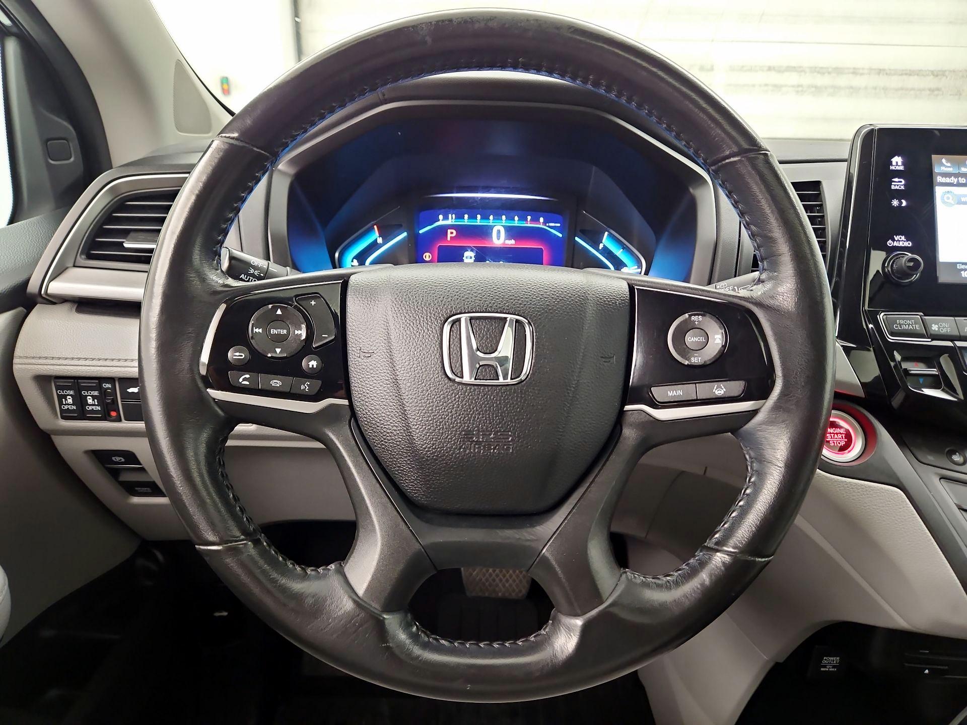 Thumbnail: 2019 Honda Odyssey - 10