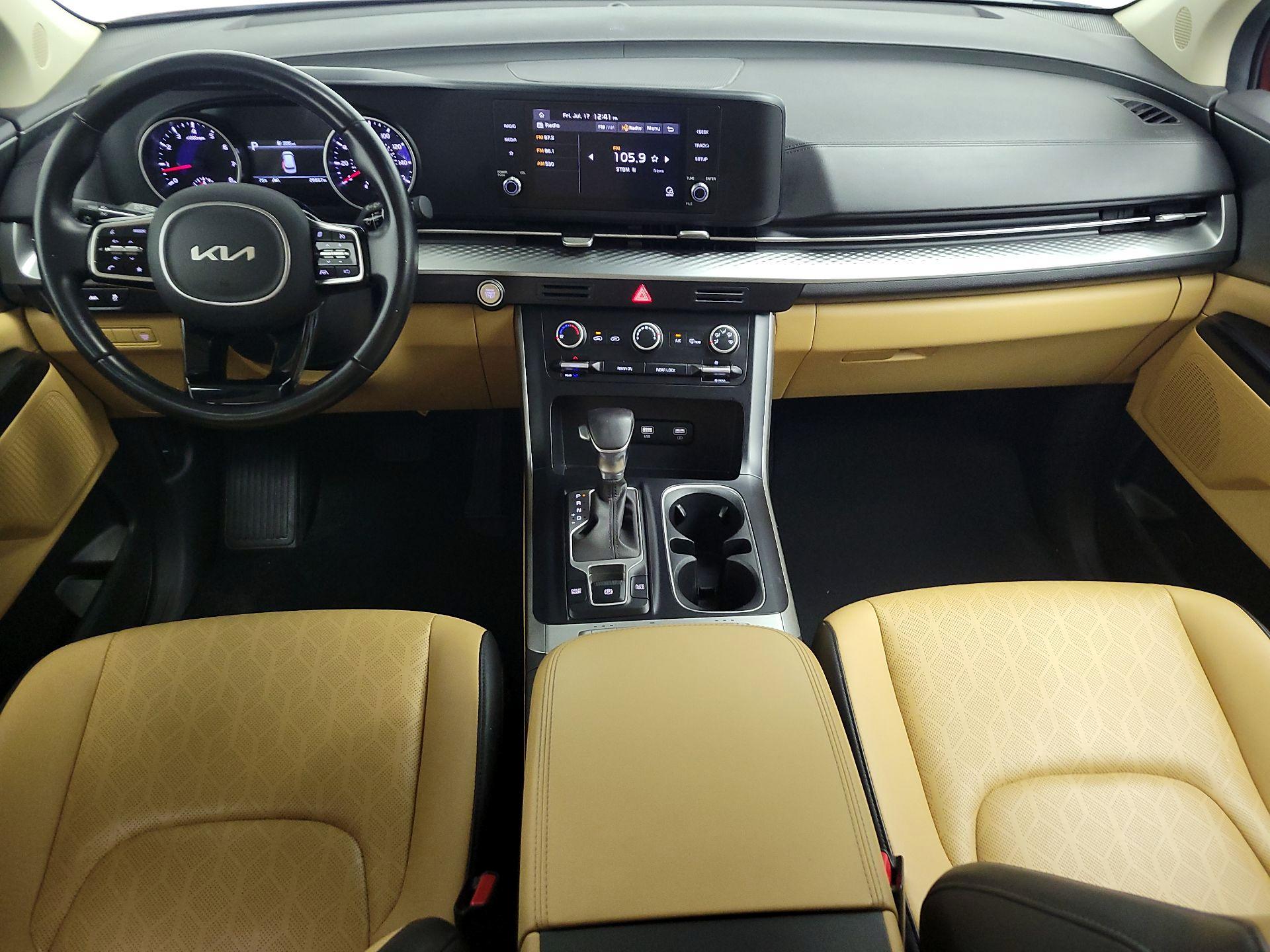 Thumbnail: 2022 Kia Carnival - 9