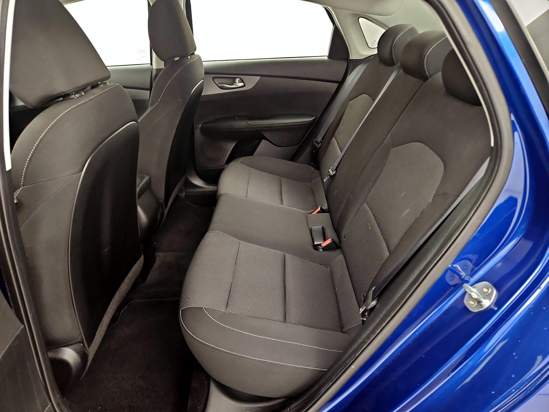 Thumbnail: 2020 Kia Forte - 19
