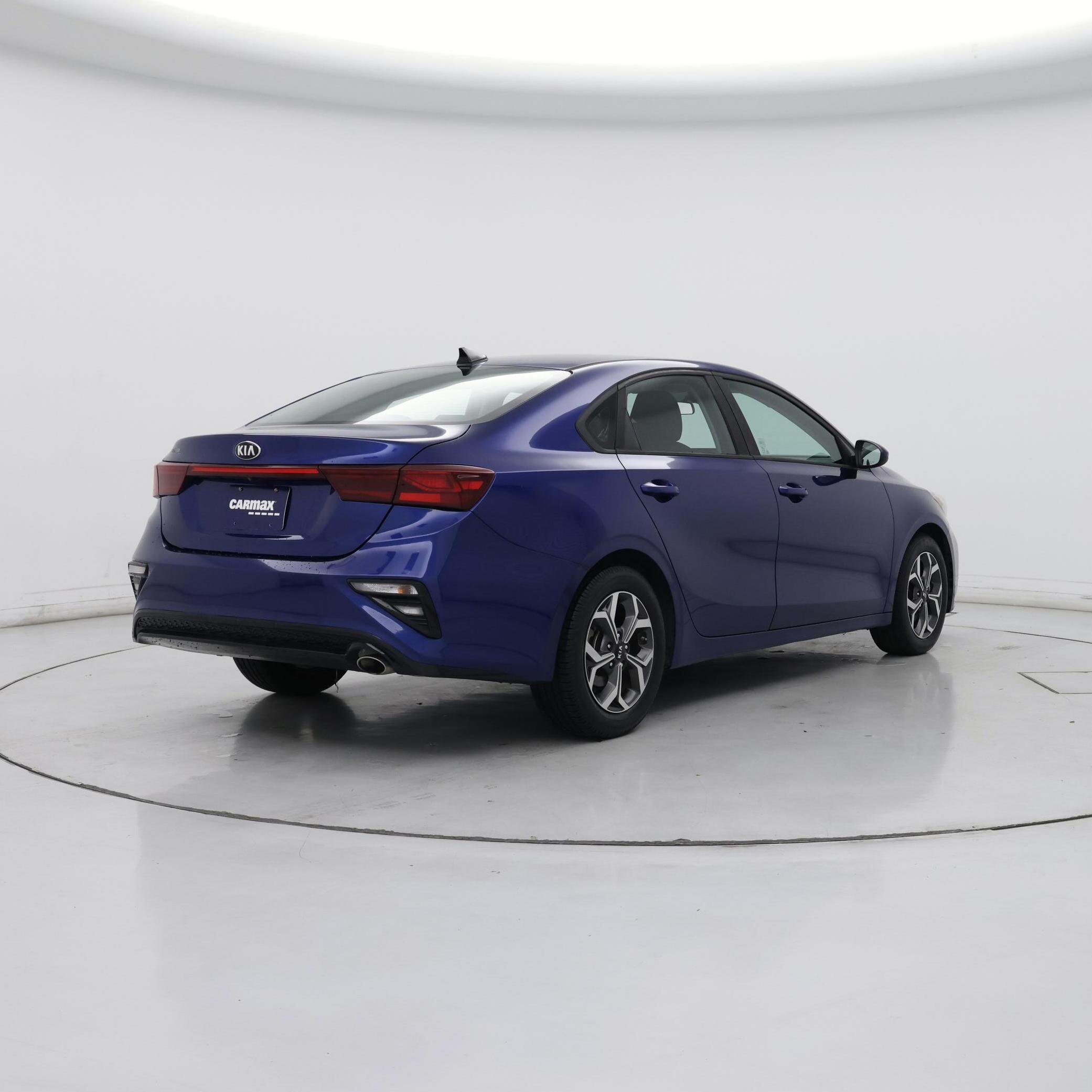Thumbnail: 2020 Kia Forte - 8