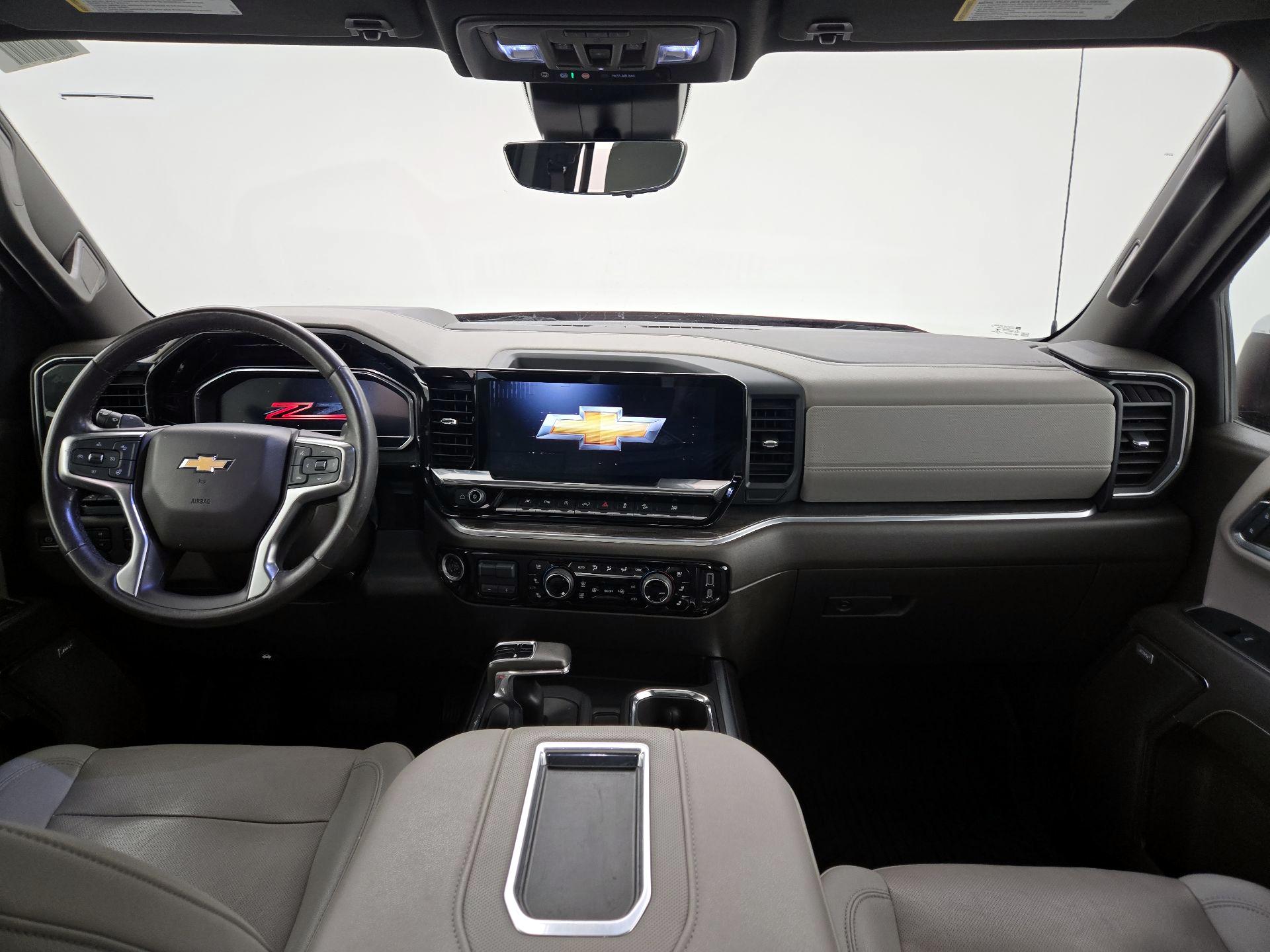 Thumbnail: 2022 Chevrolet Silverado 1500 - 9