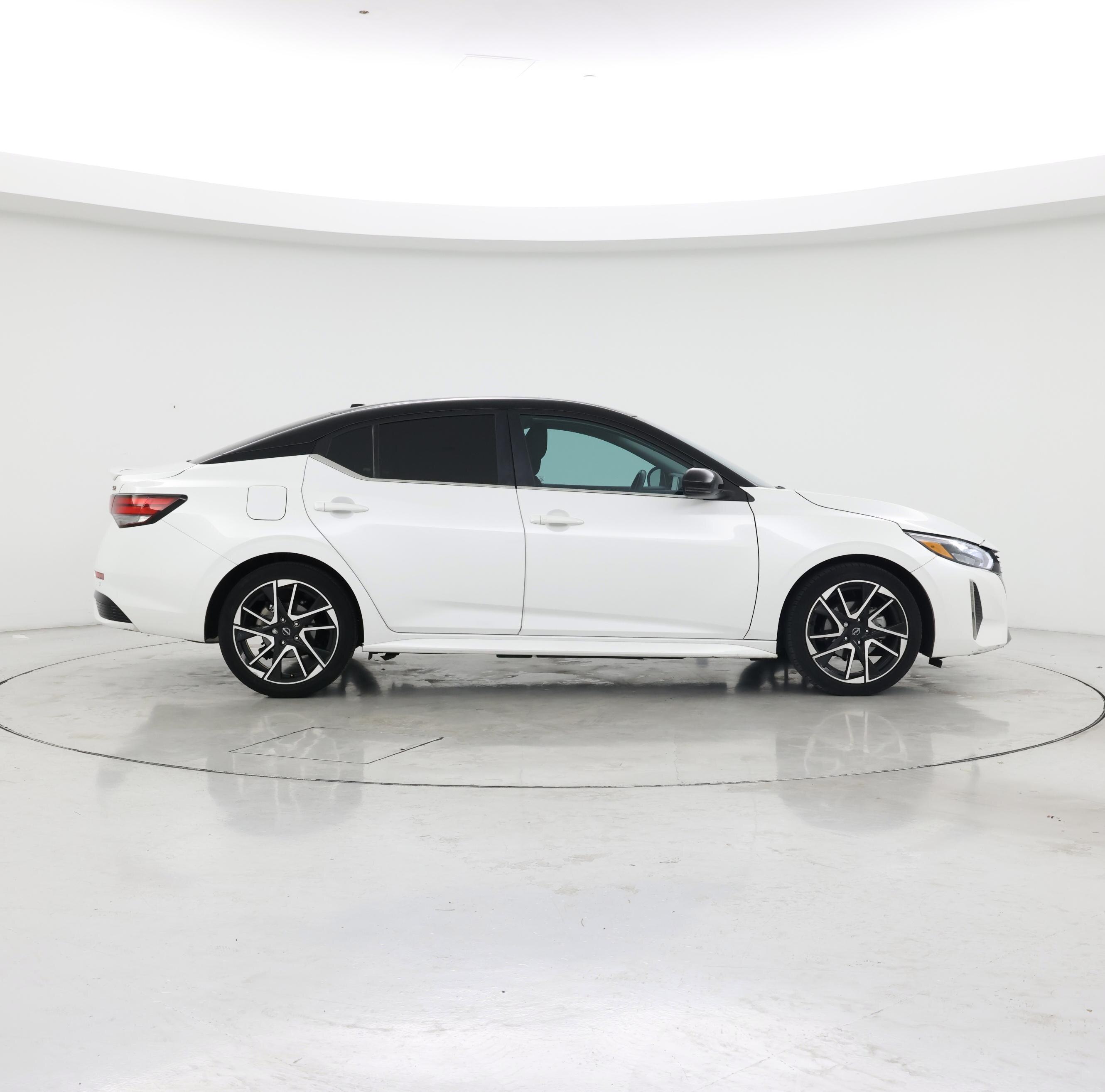 Thumbnail: 2024 Nissan Sentra - 7