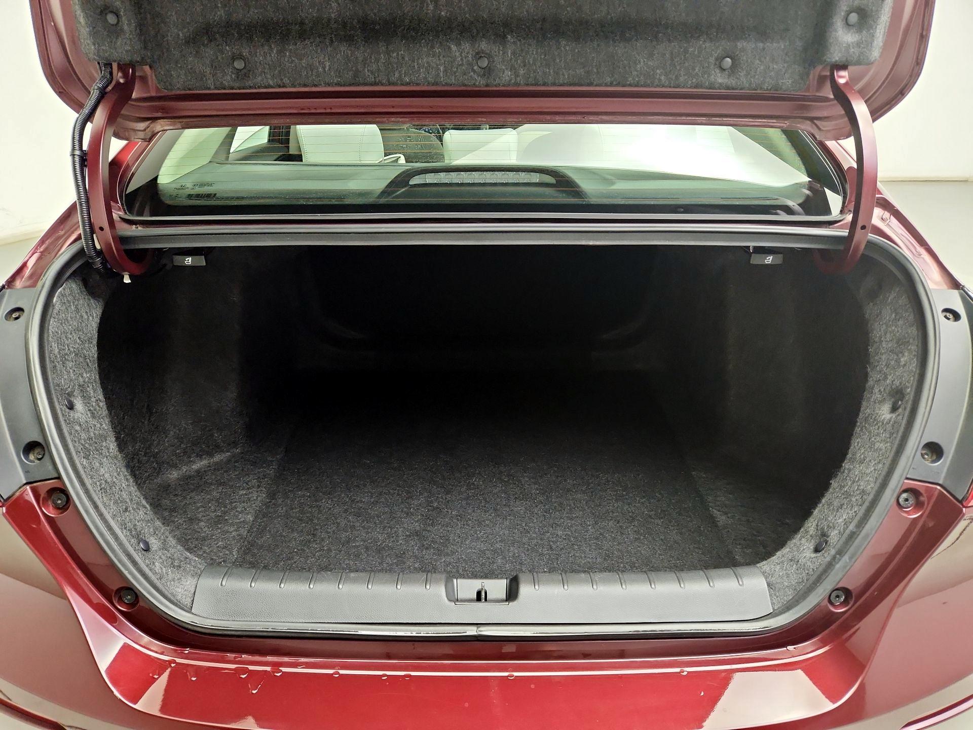 Thumbnail: 2019 Honda Insight - 20
