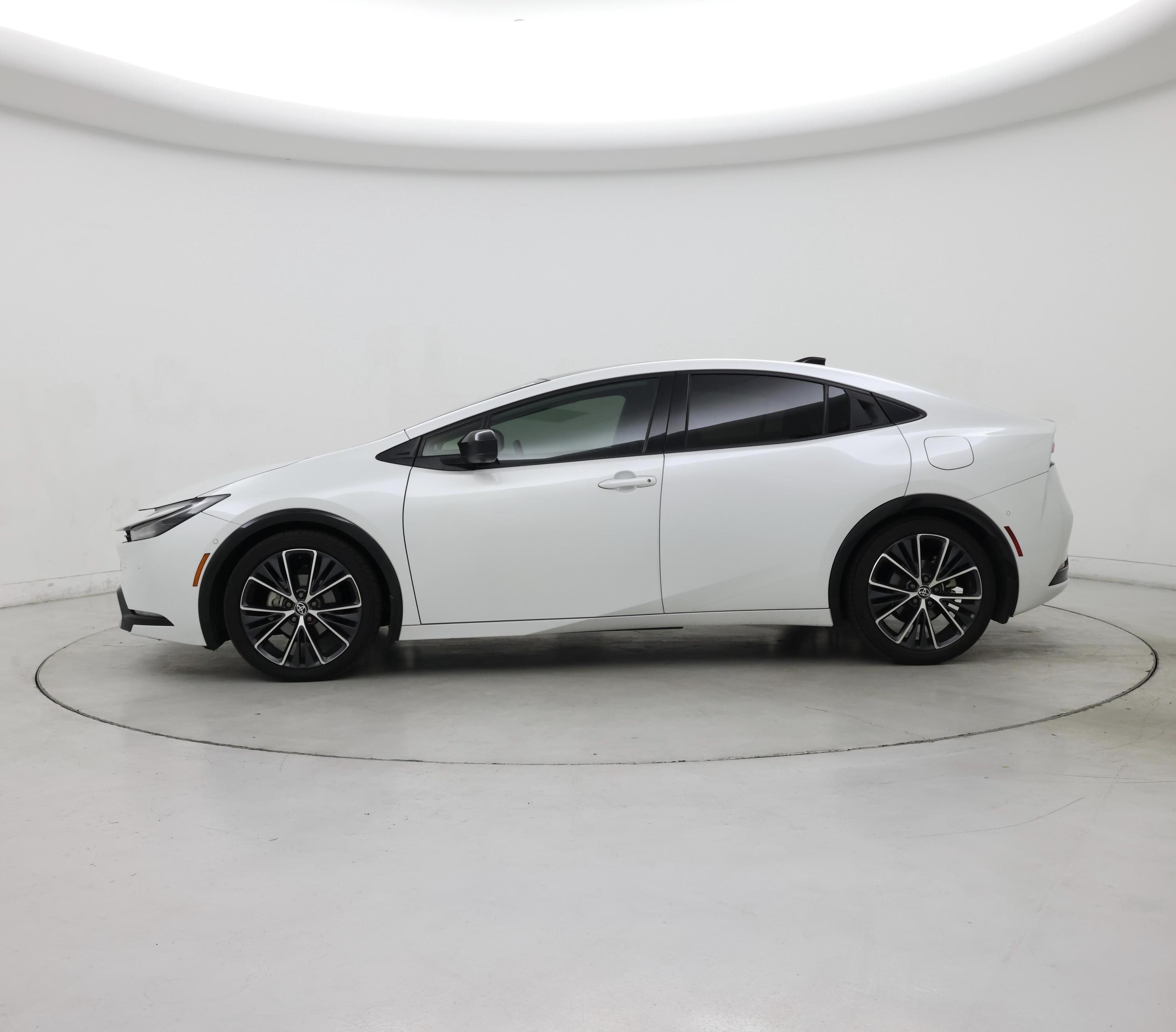 Thumbnail: 2023 Toyota Prius - 3