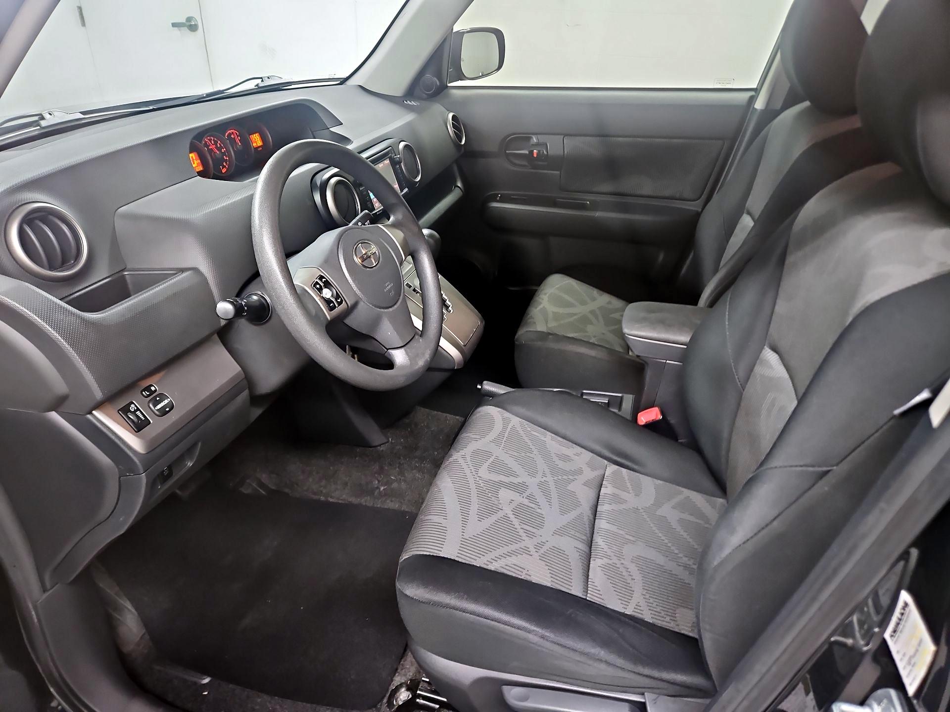 Thumbnail: 2014 Scion xB - 11
