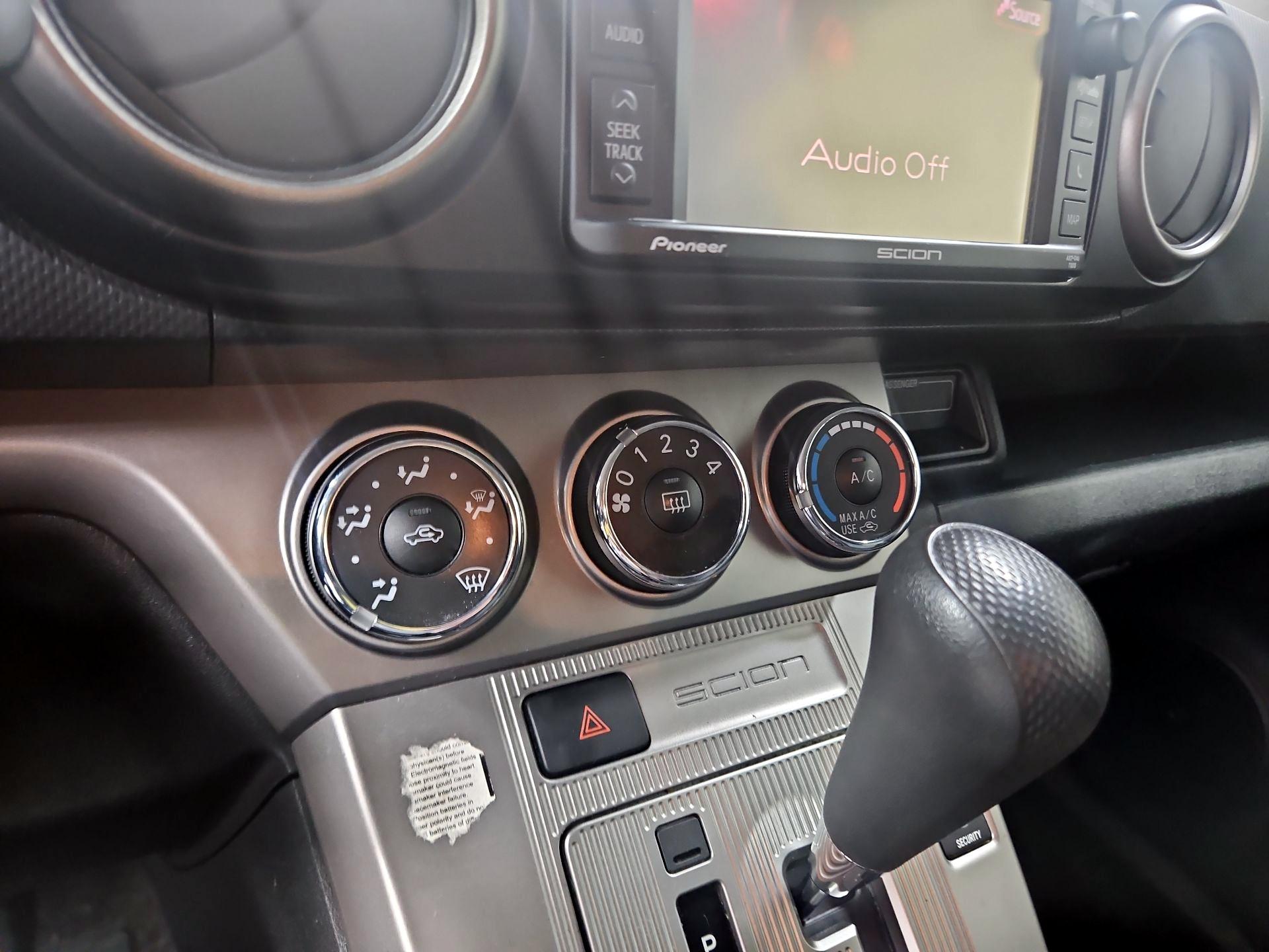 Thumbnail: 2014 Scion xB - 15