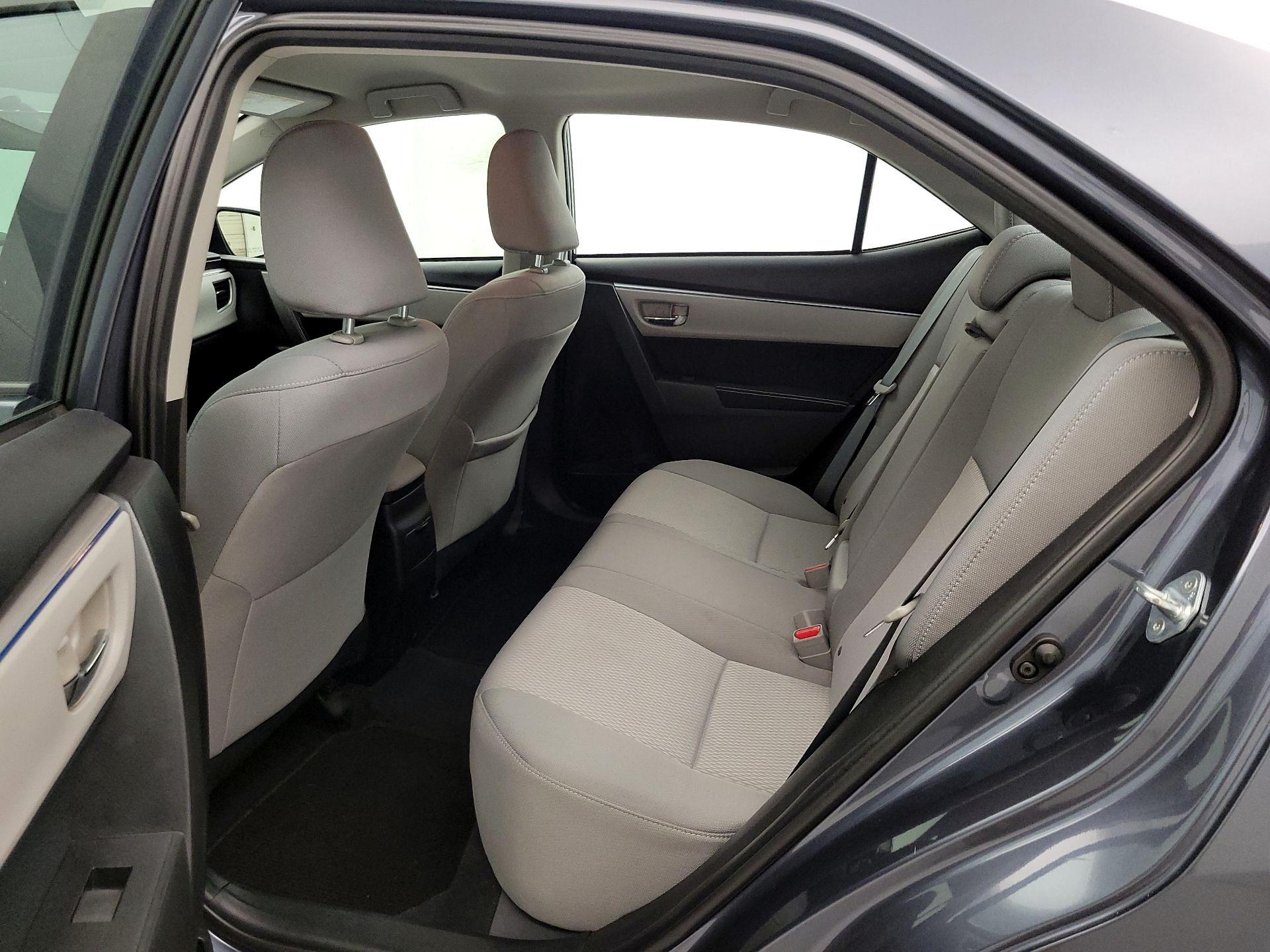 Thumbnail: 2015 Toyota Corolla - 19