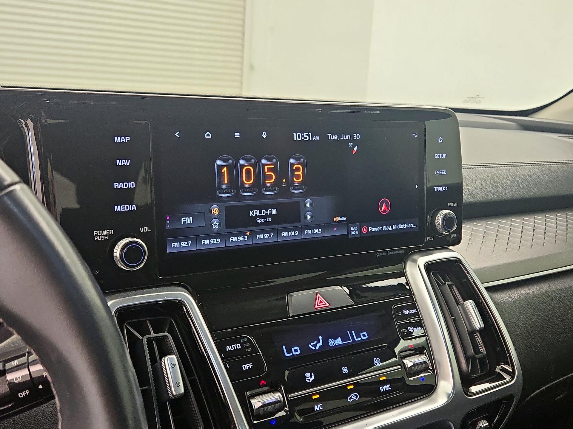 Thumbnail: 2021 Kia Sorento - 16