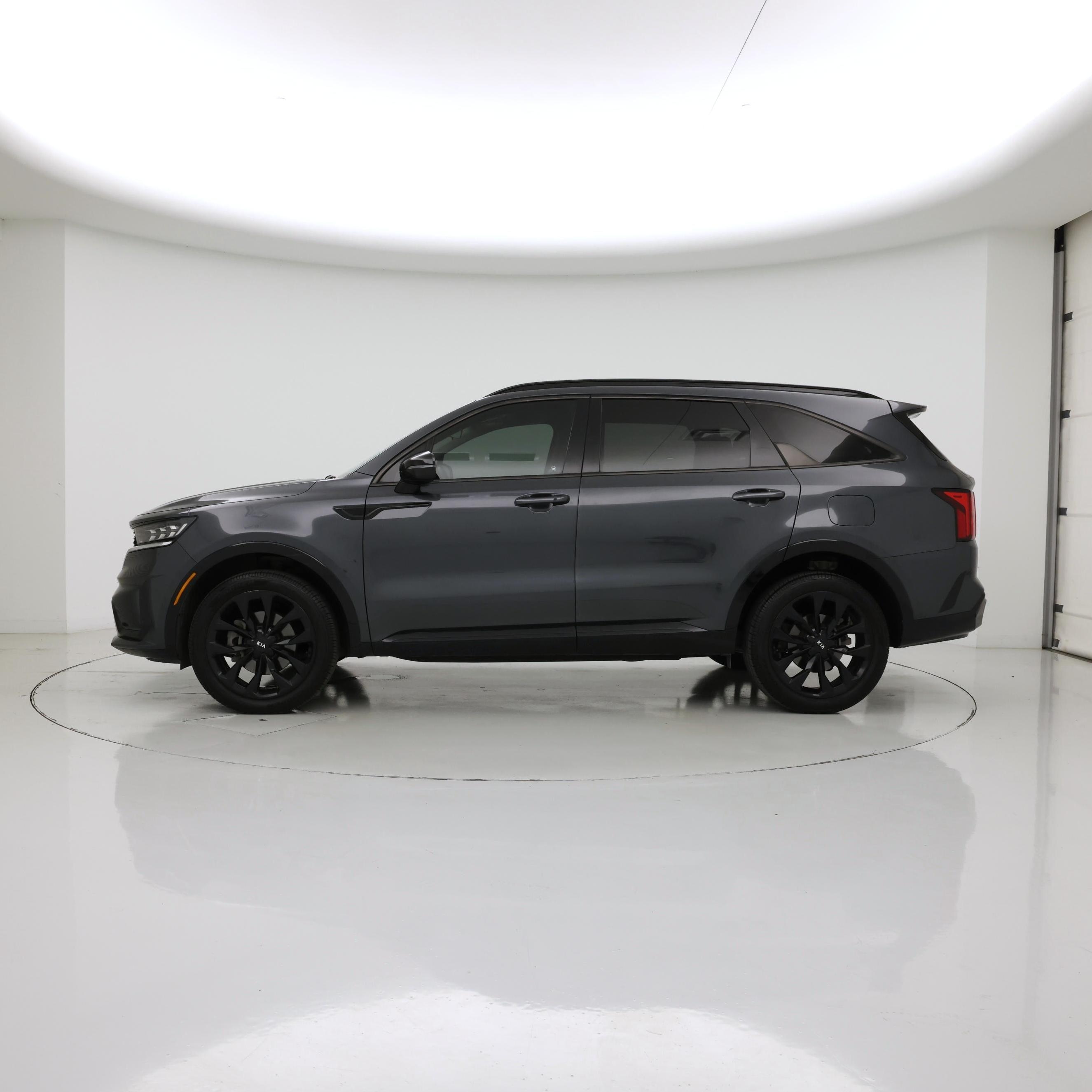 Thumbnail: 2021 Kia Sorento - 3