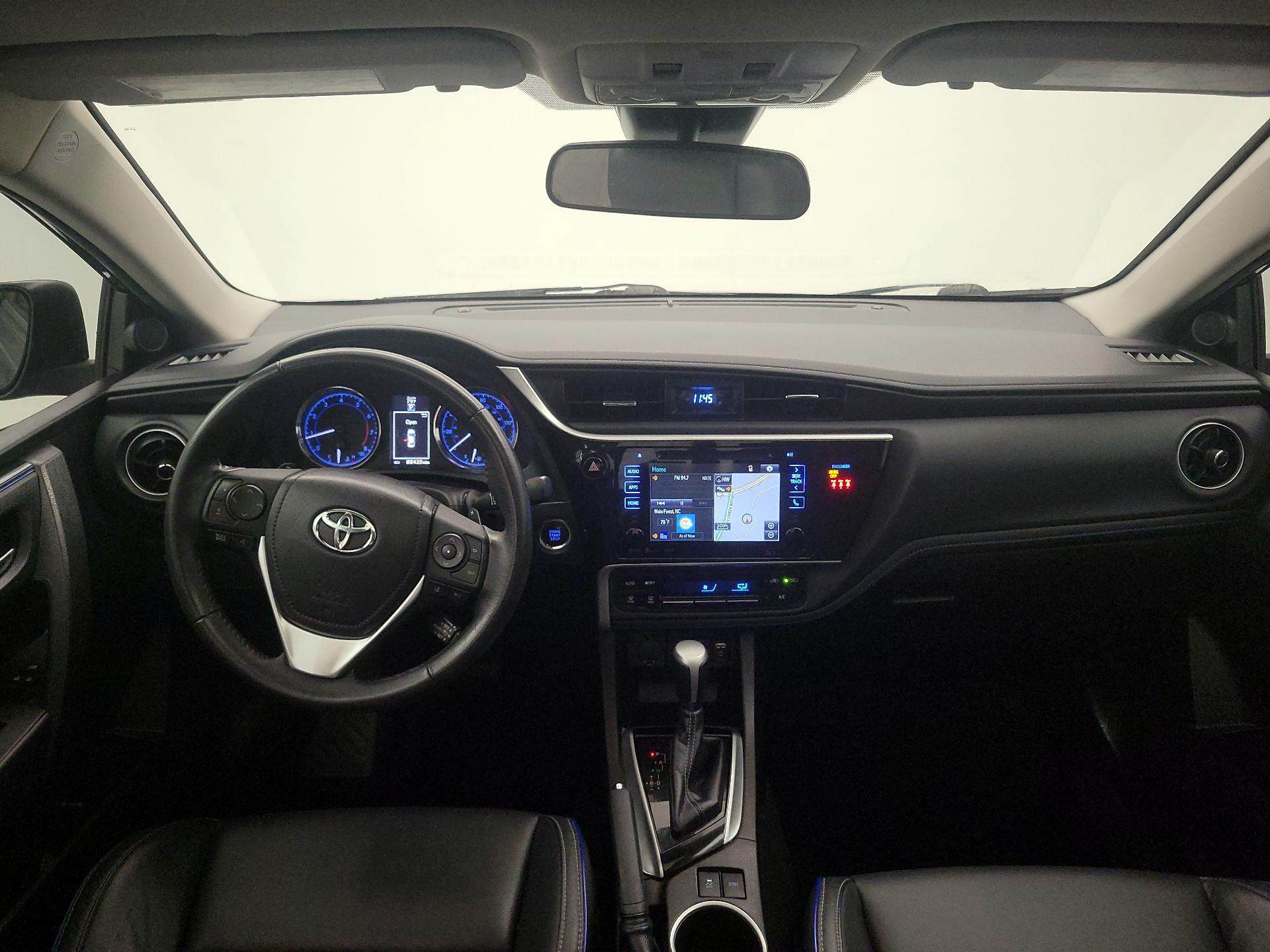 Thumbnail: 2018 Toyota Corolla - 9