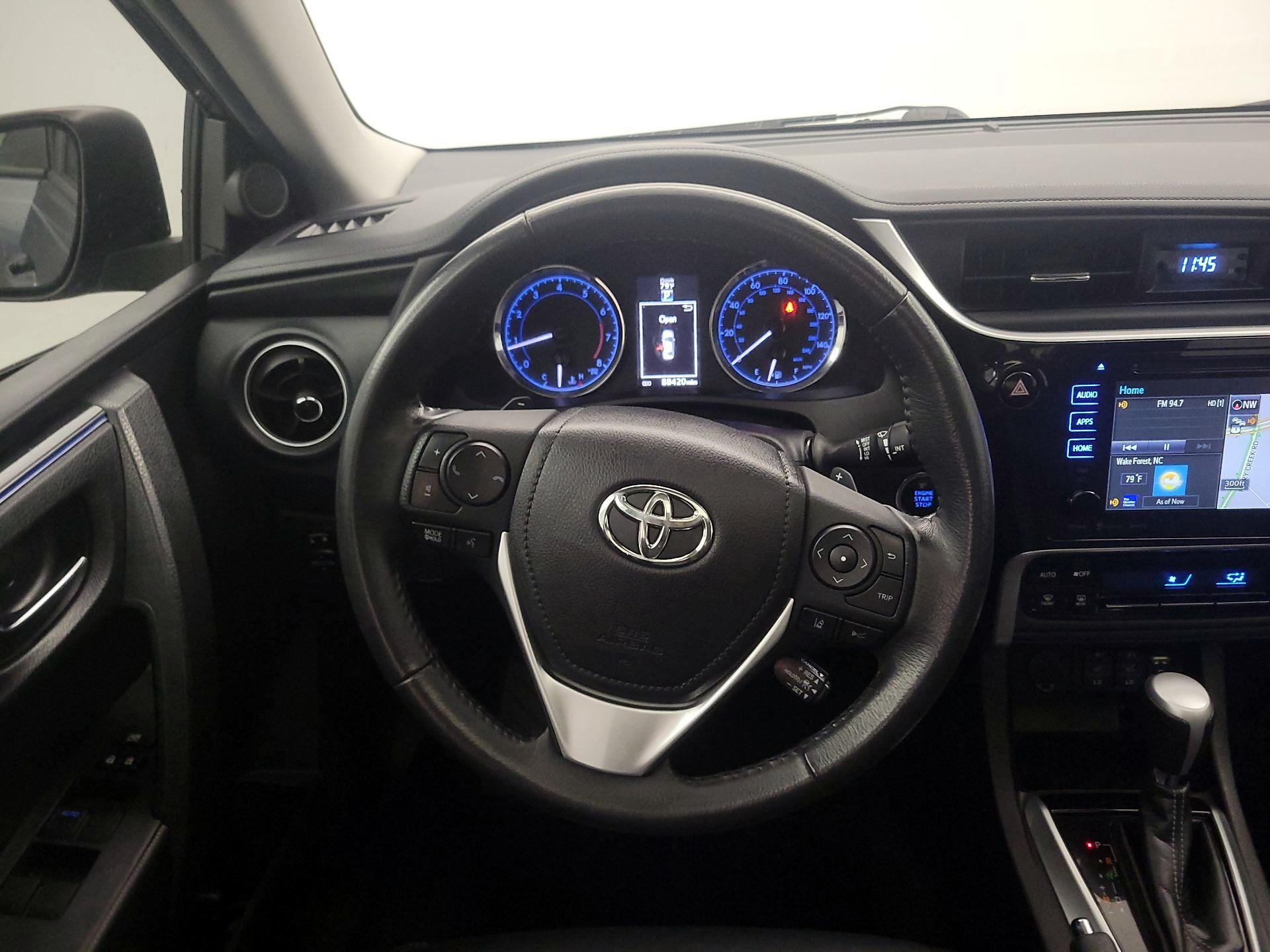 Thumbnail: 2018 Toyota Corolla - 10