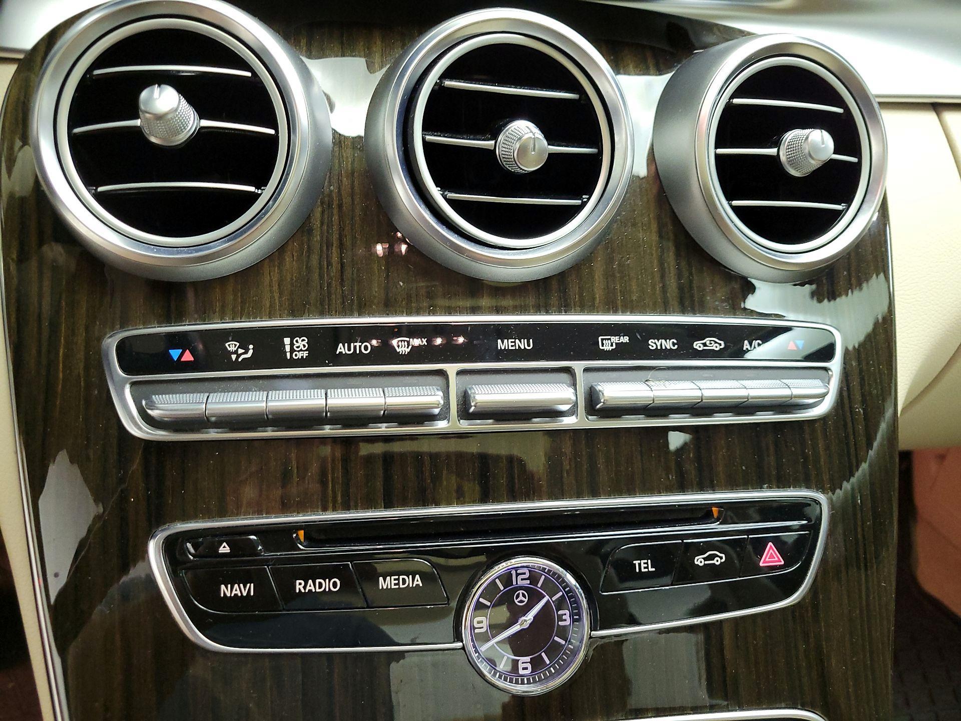 Thumbnail: 2017 Mercedes-Benz C-Class - 18