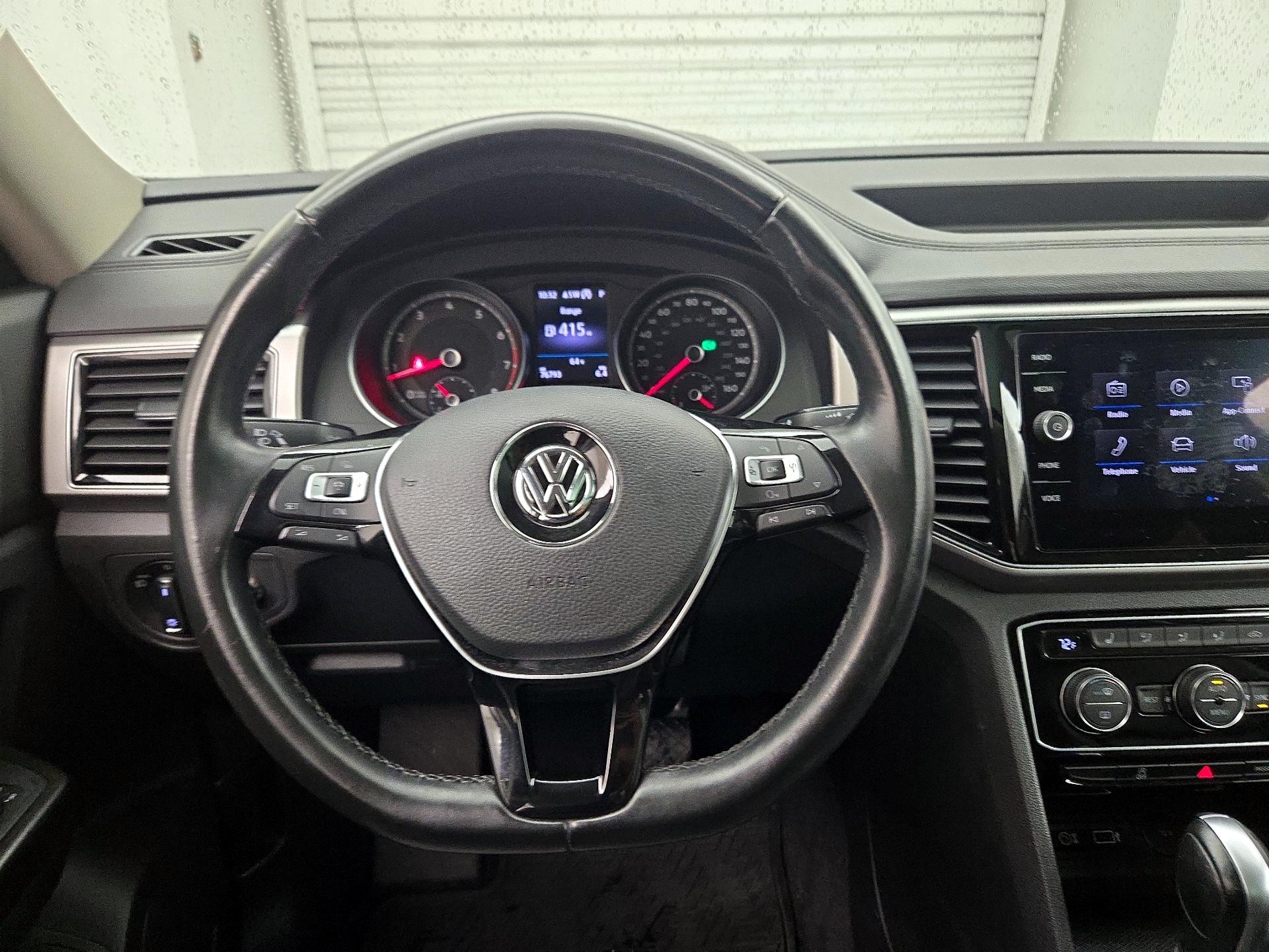 Thumbnail: 2018 Volkswagen Atlas - 10