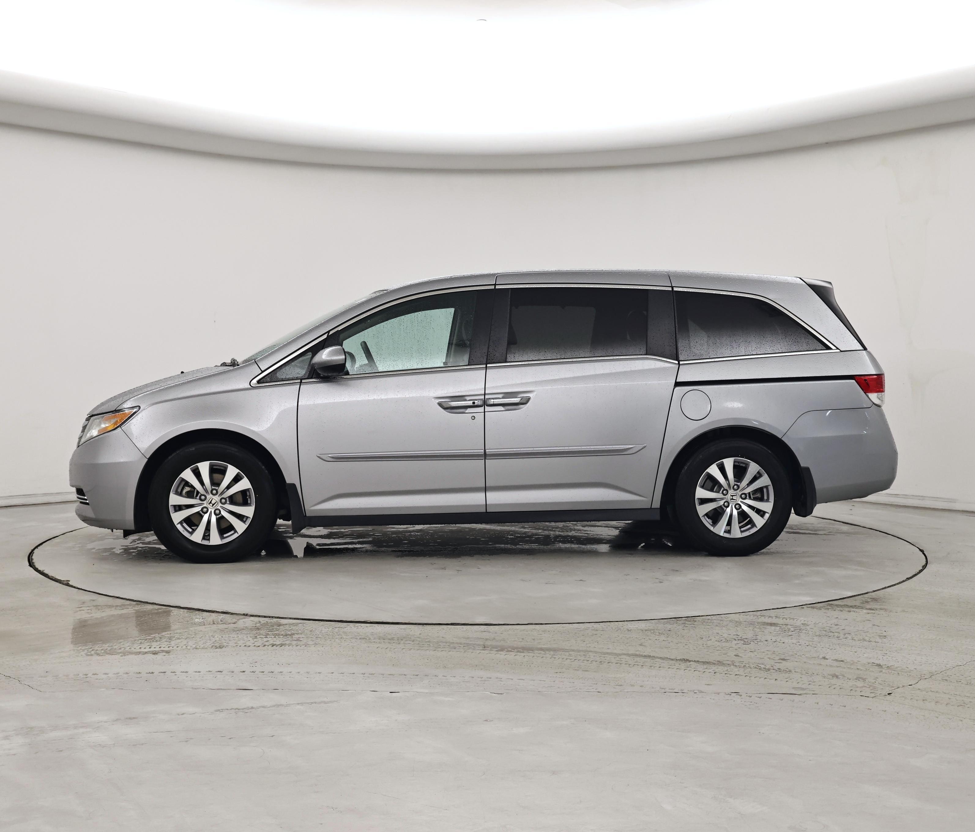 Thumbnail: 2017 Honda Odyssey - 3