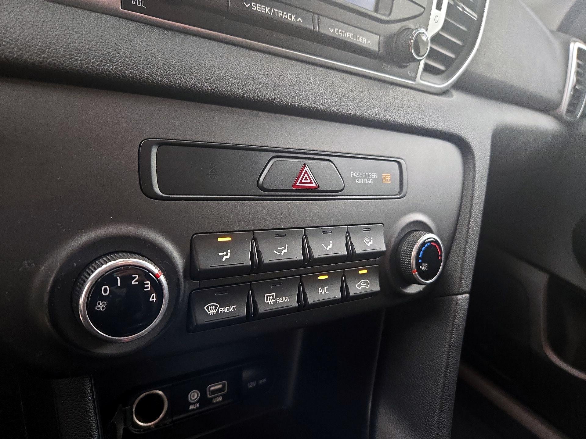 Thumbnail: 2019 Kia Sportage - 16