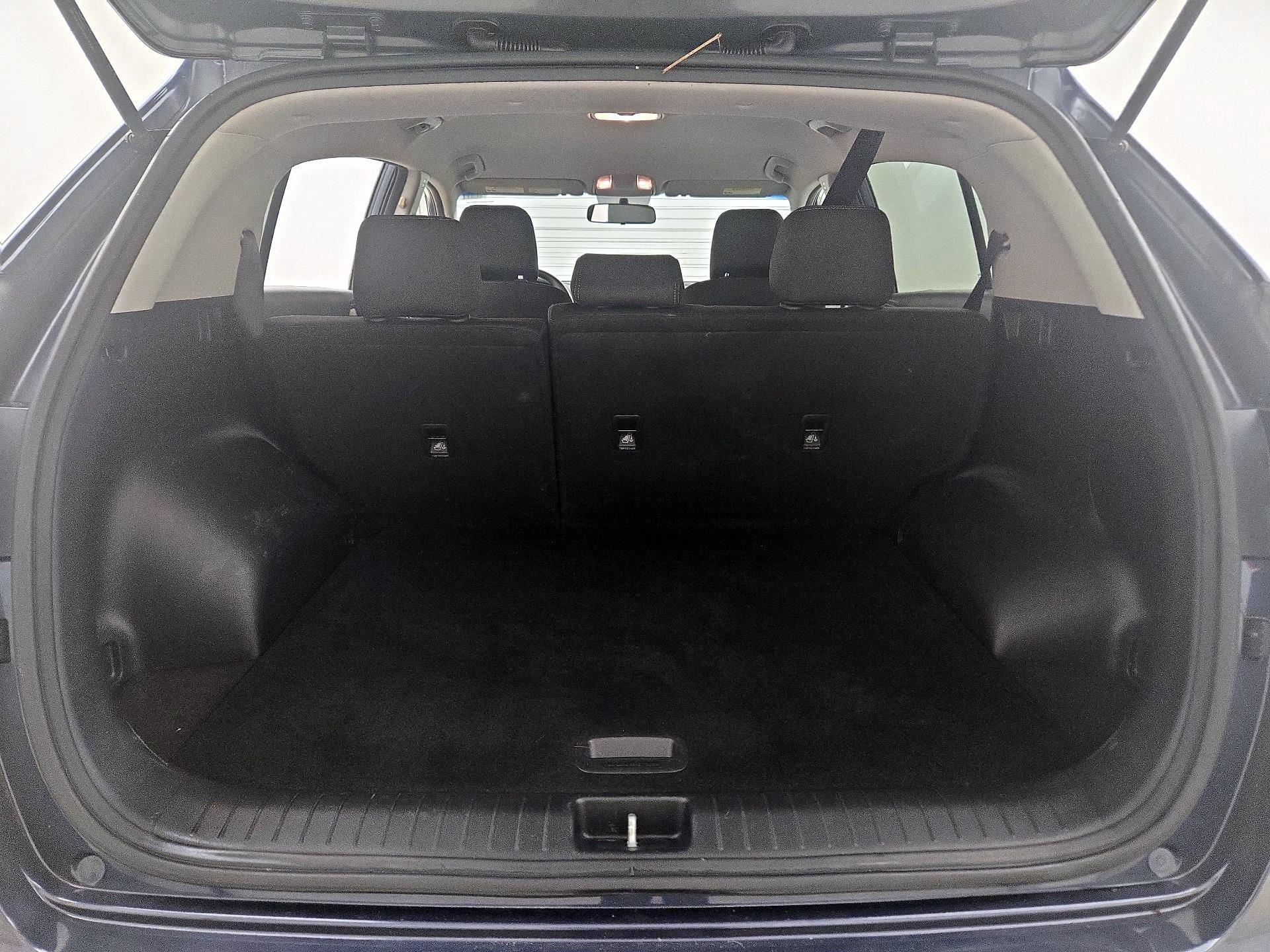 Thumbnail: 2019 Kia Sportage - 20
