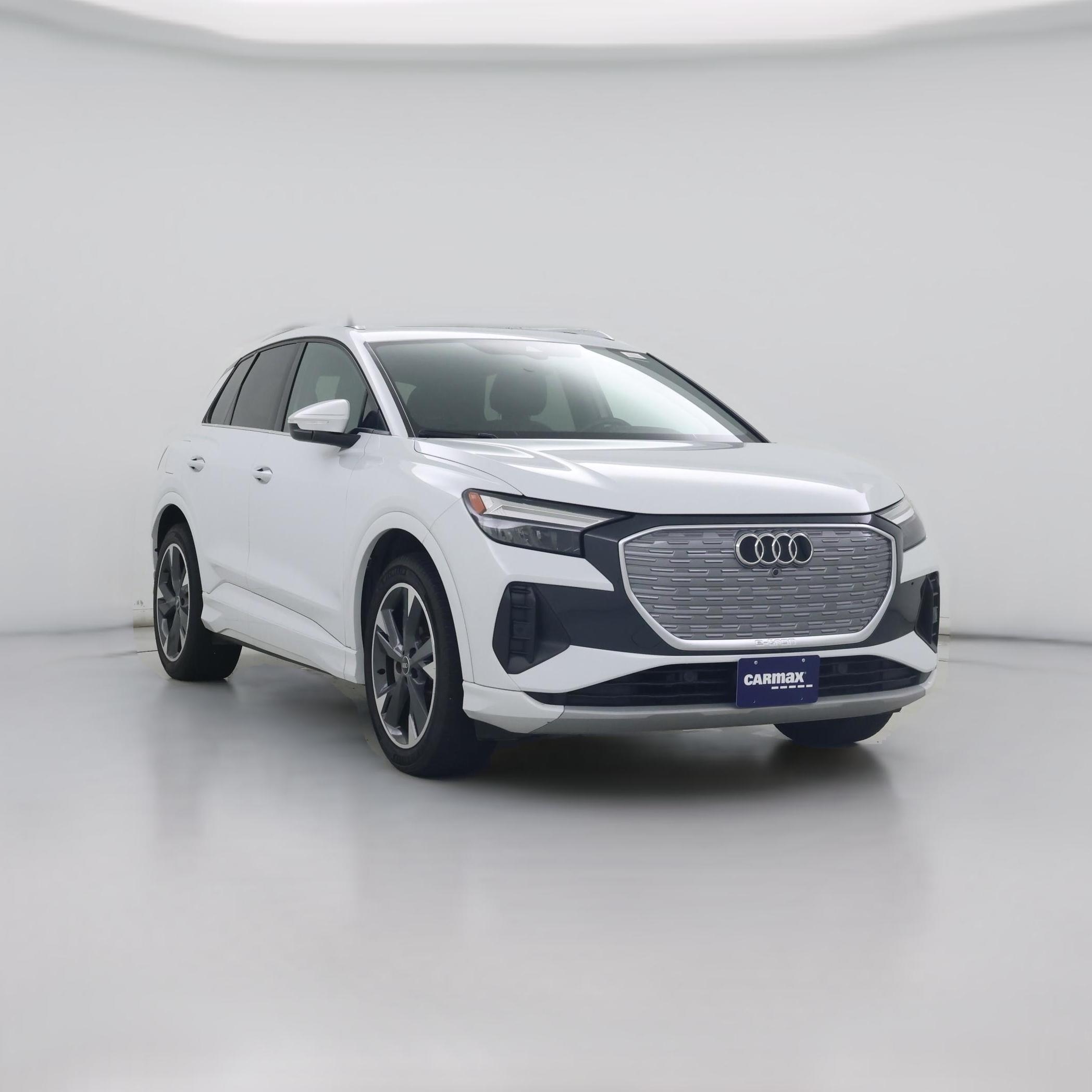 Thumbnail: 2022 Audi Q4 e-tron - 1