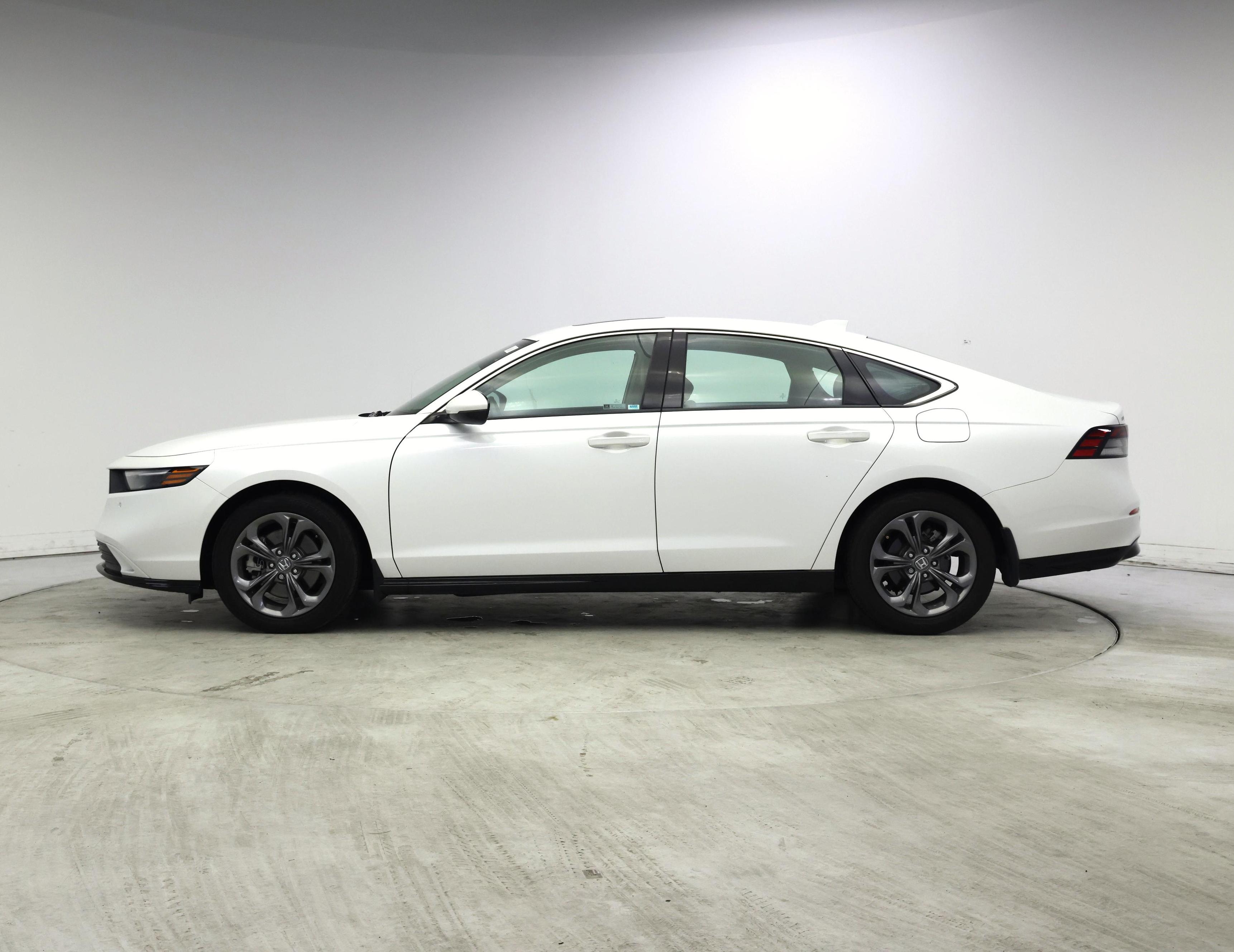 Thumbnail: 2023 Honda Accord - 3