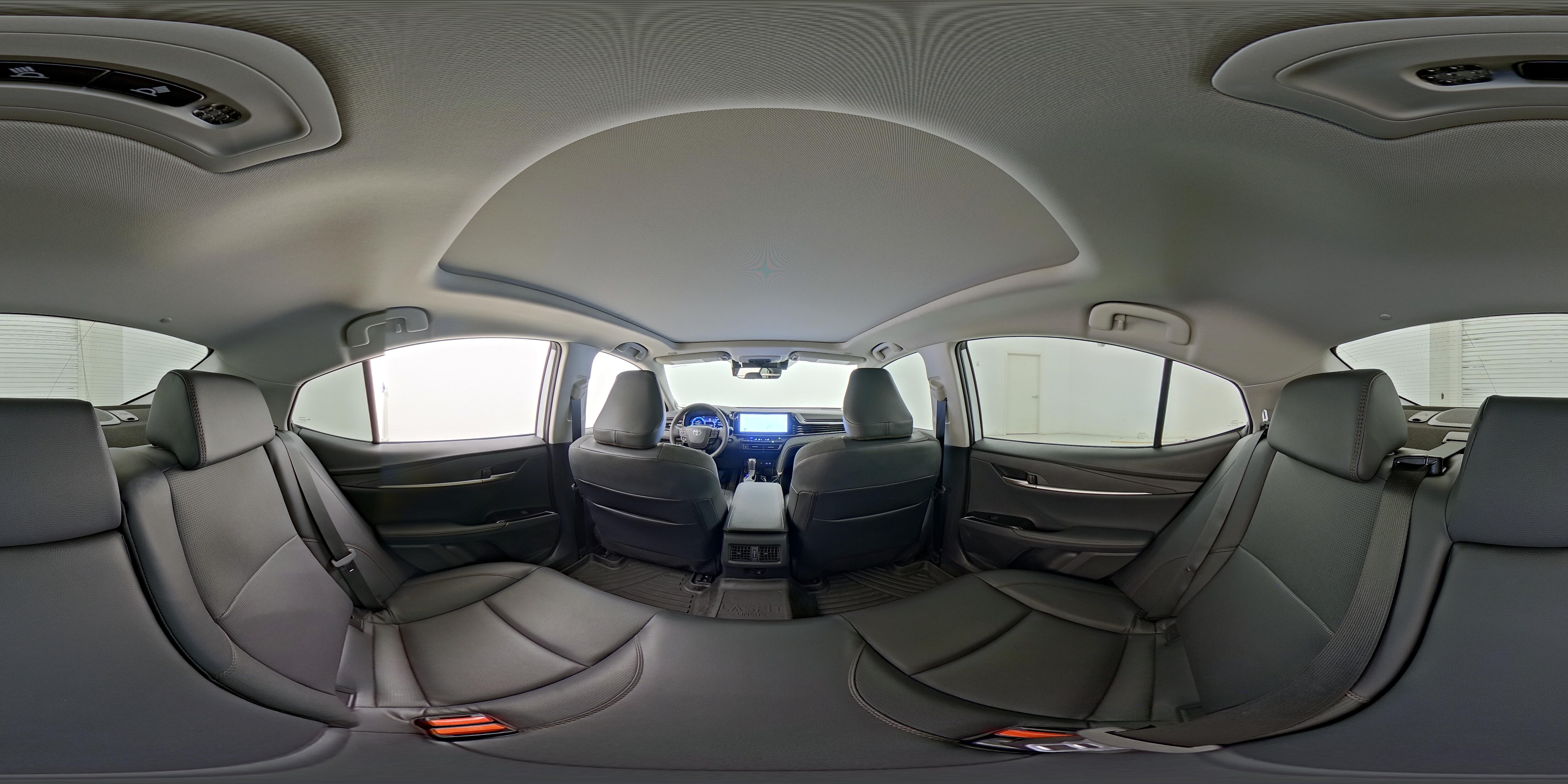 2026 Toyota Camry XLE - Photo 27