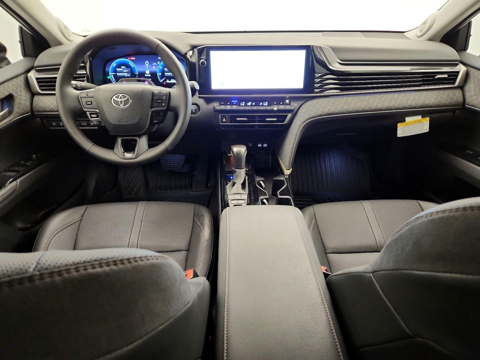 2026 Toyota Camry XLE - Photo 10
