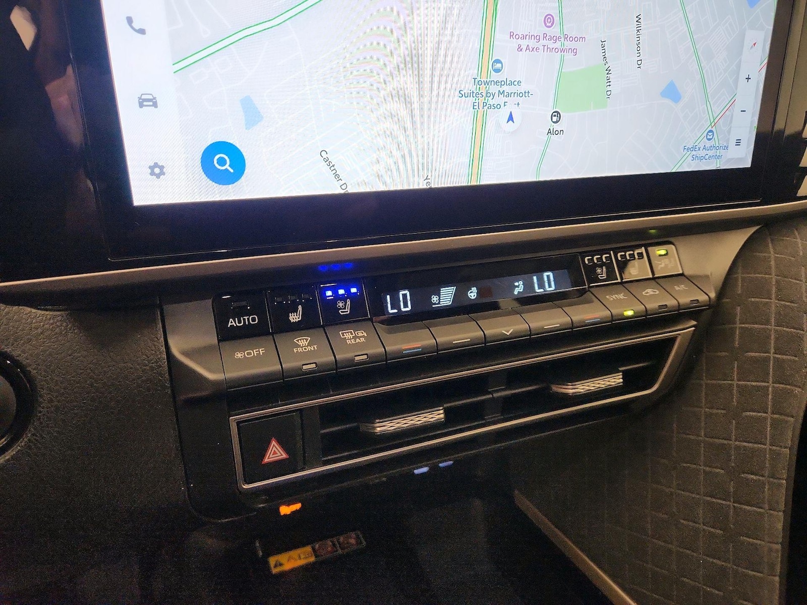 2026 Toyota Camry XLE - Photo 18