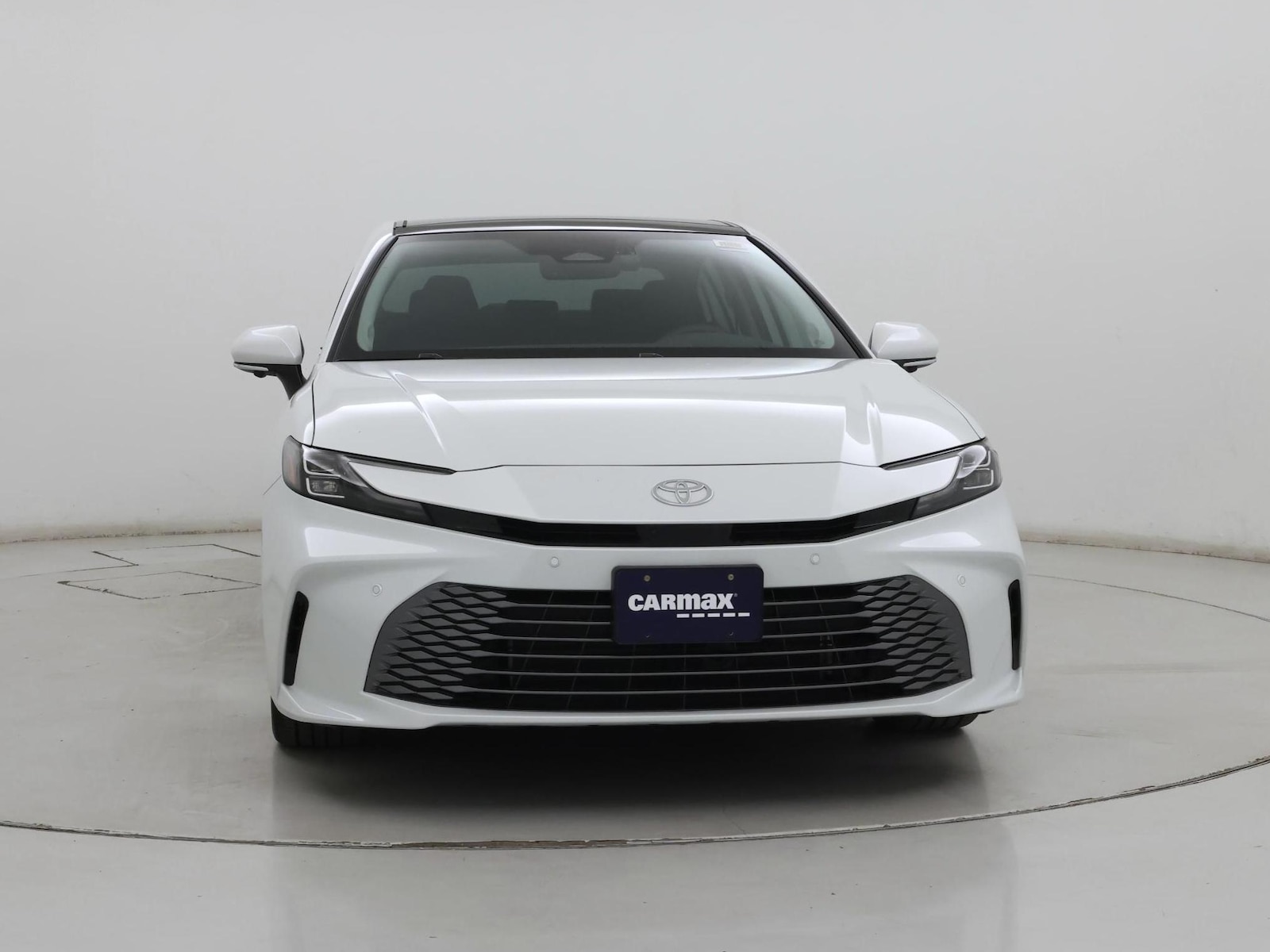 2026 Toyota Camry XLE - Photo 6