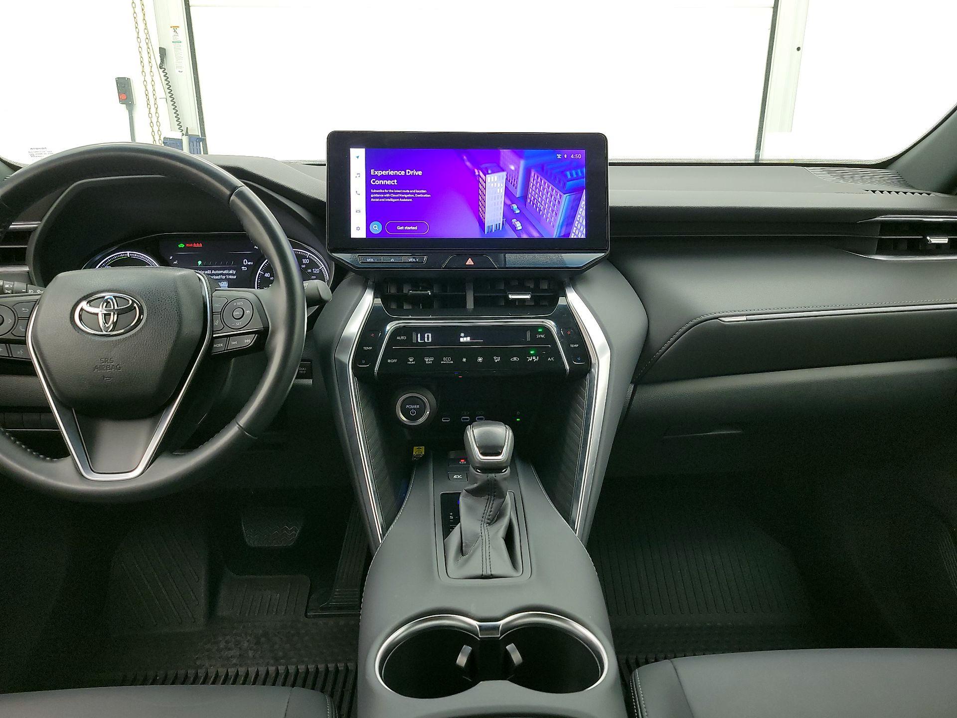 Thumbnail: 2024 Toyota Venza - 9