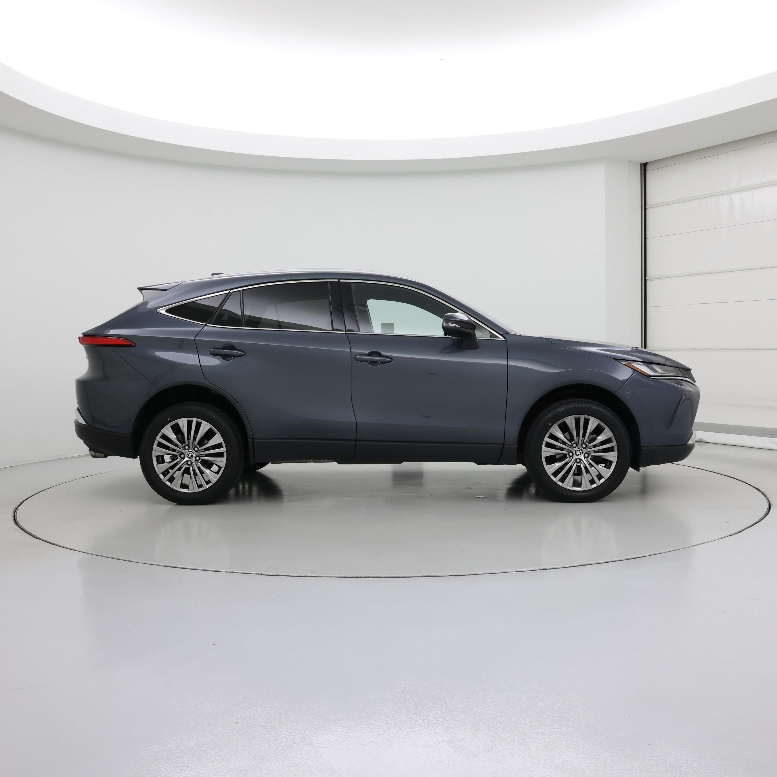 Thumbnail: 2024 Toyota Venza - 7