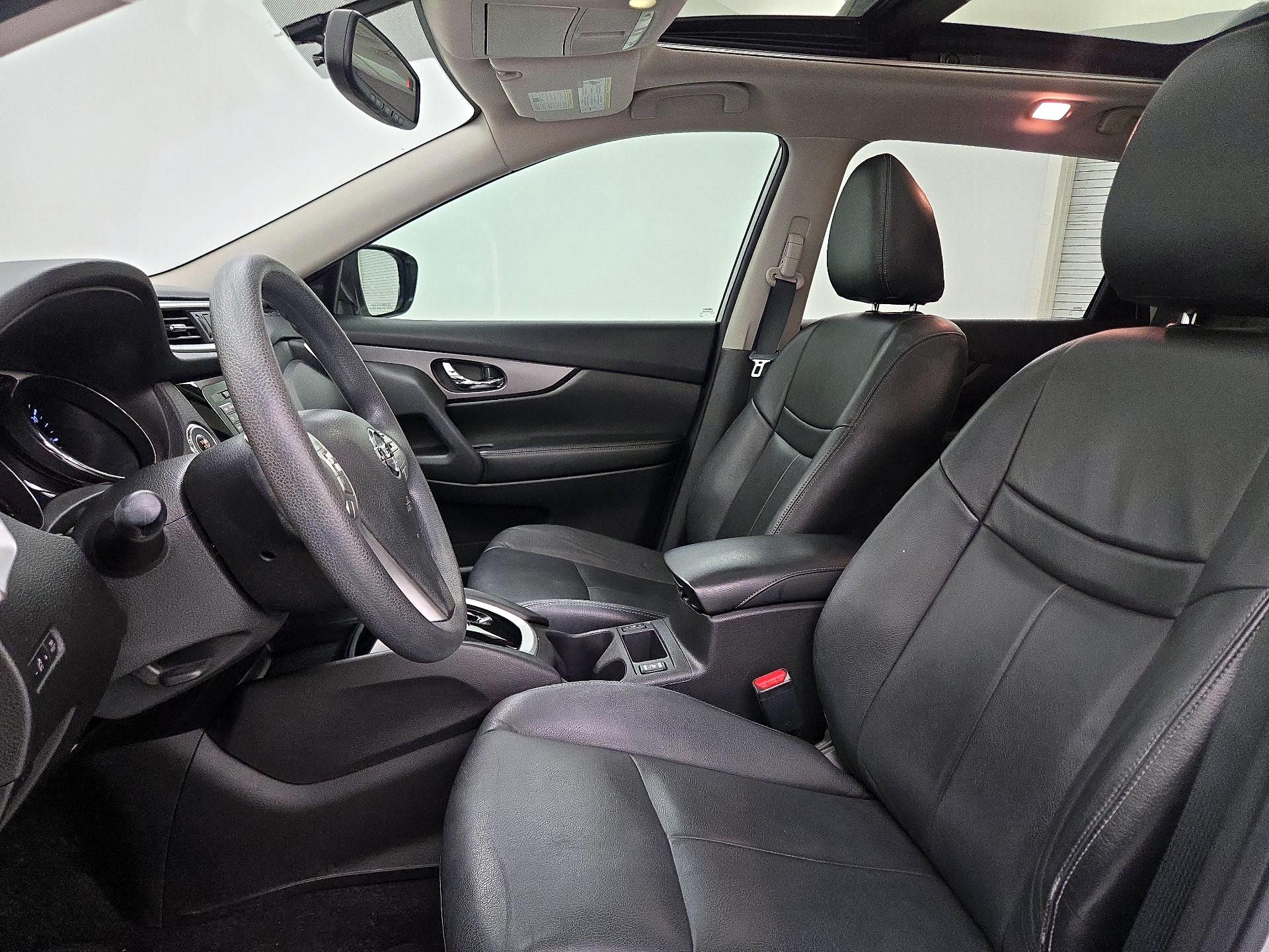Thumbnail: 2016 Nissan Rogue - 11