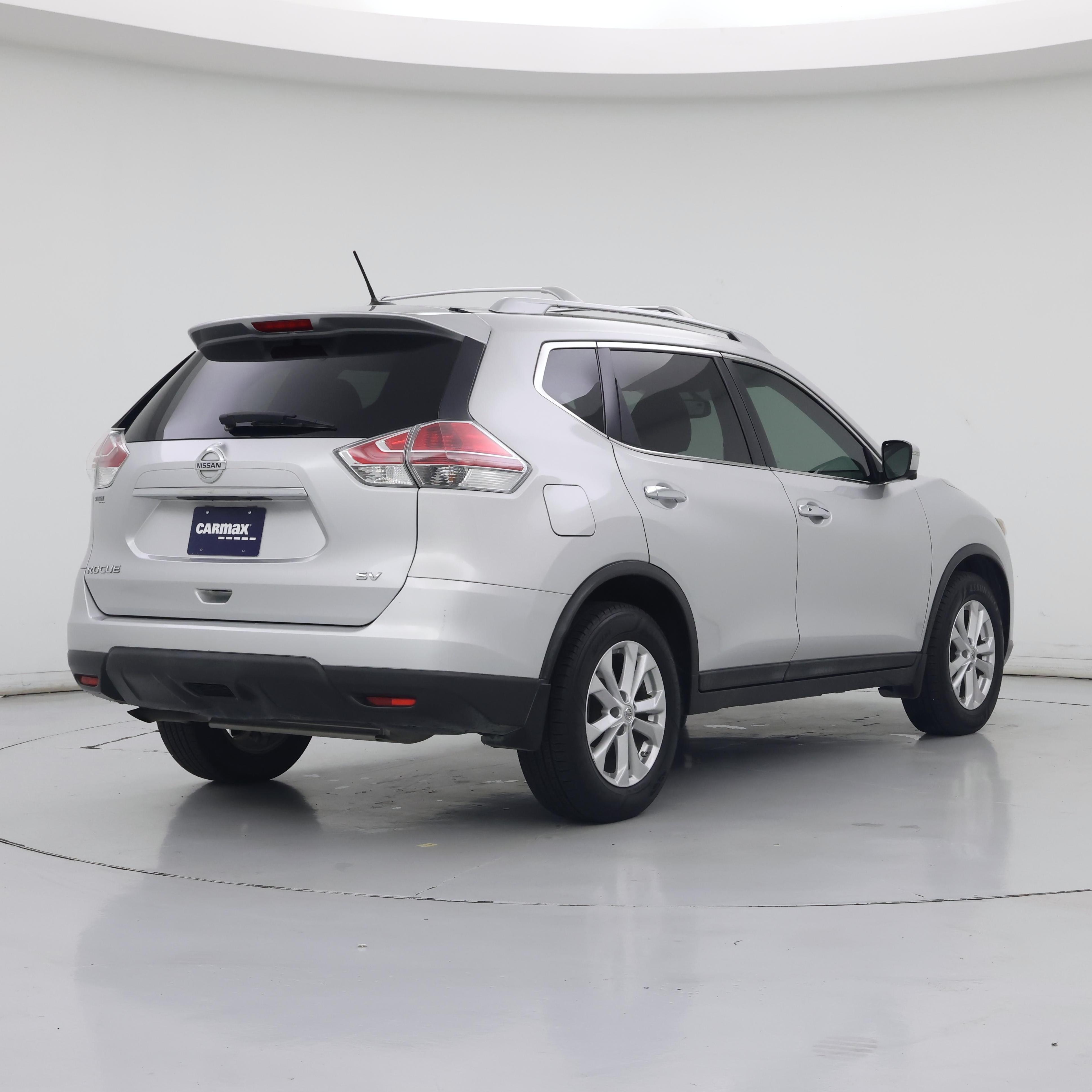 Thumbnail: 2016 Nissan Rogue - 8