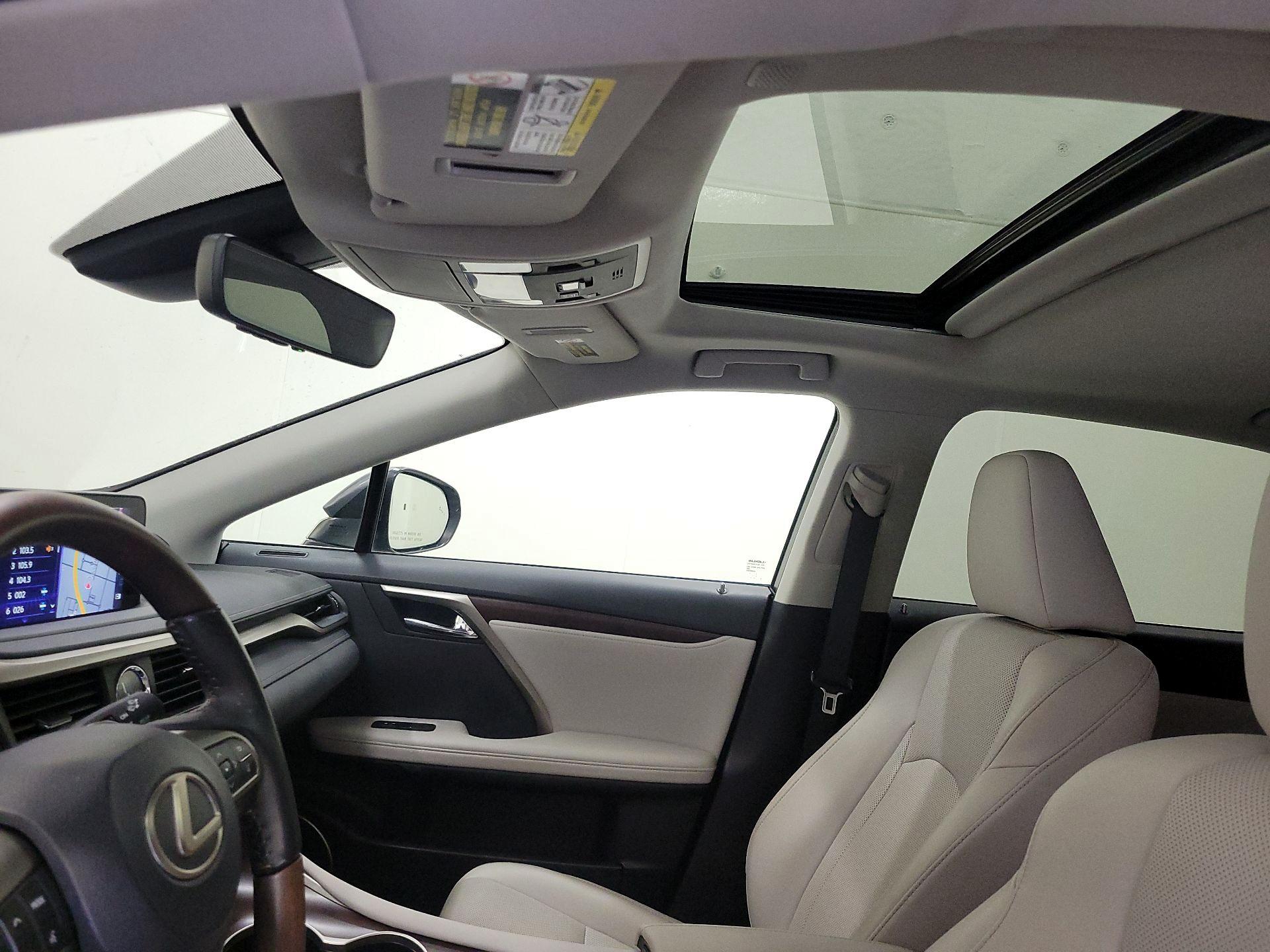Thumbnail: 2020 Lexus RX - 20