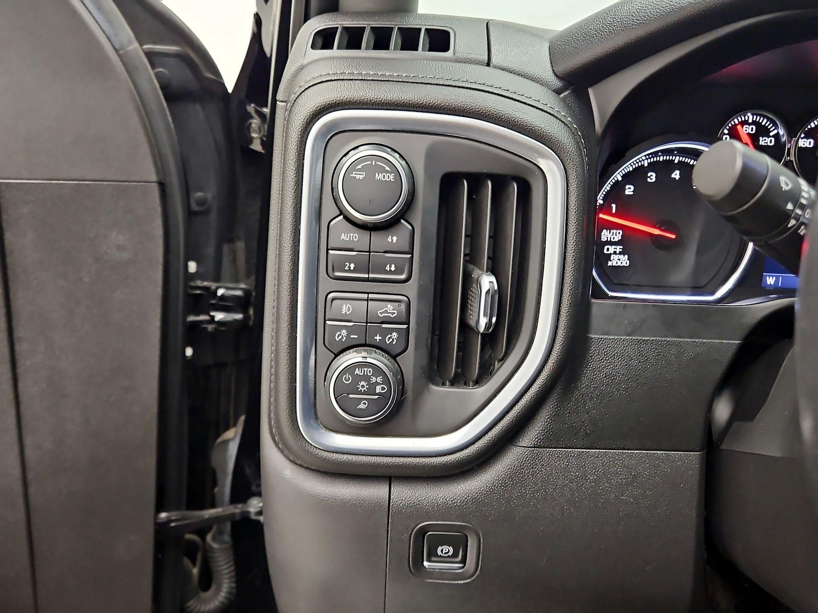 2021 Chevrolet Silverado 1500 LT Trail Boss - Photo 14