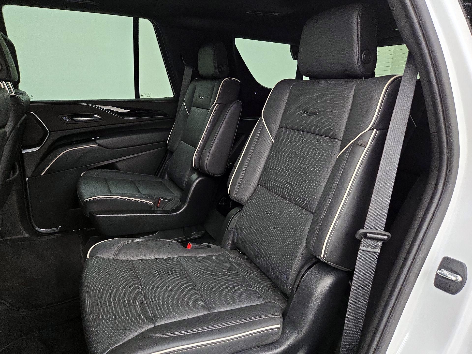 Thumbnail: 2024 Cadillac Escalade - 19