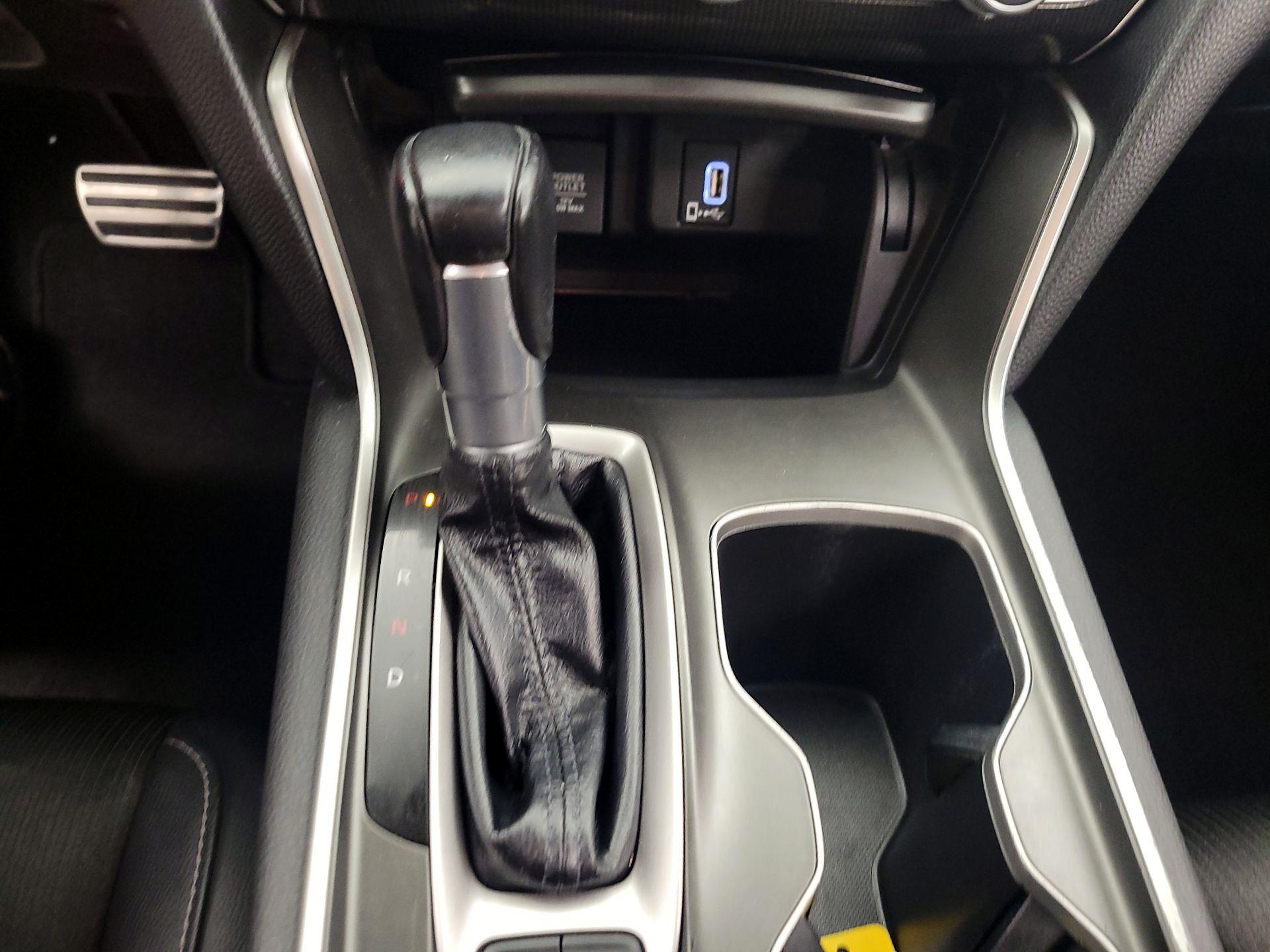 Thumbnail: 2018 Honda Accord - 17