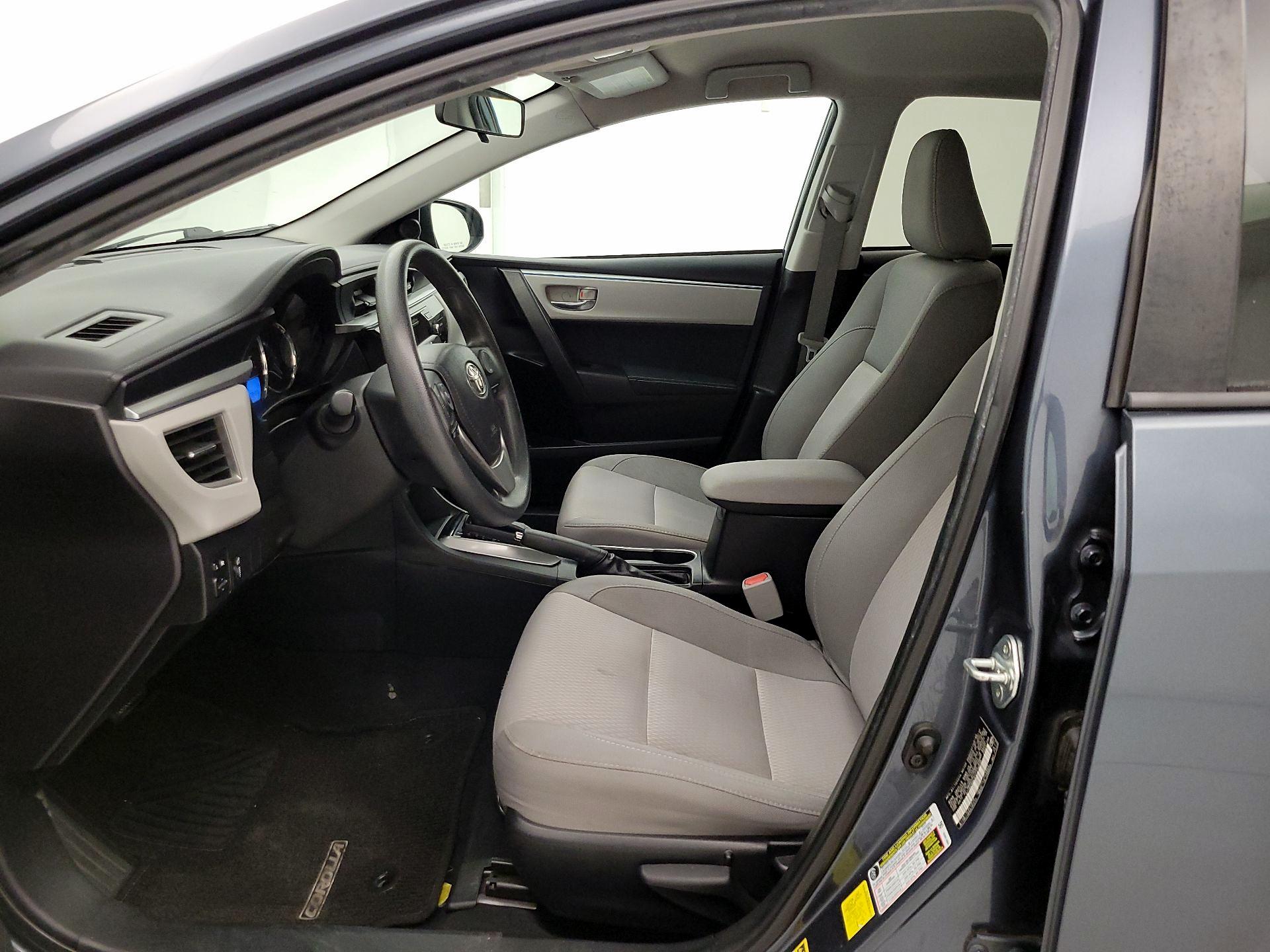 Thumbnail: 2015 Toyota Corolla - 11