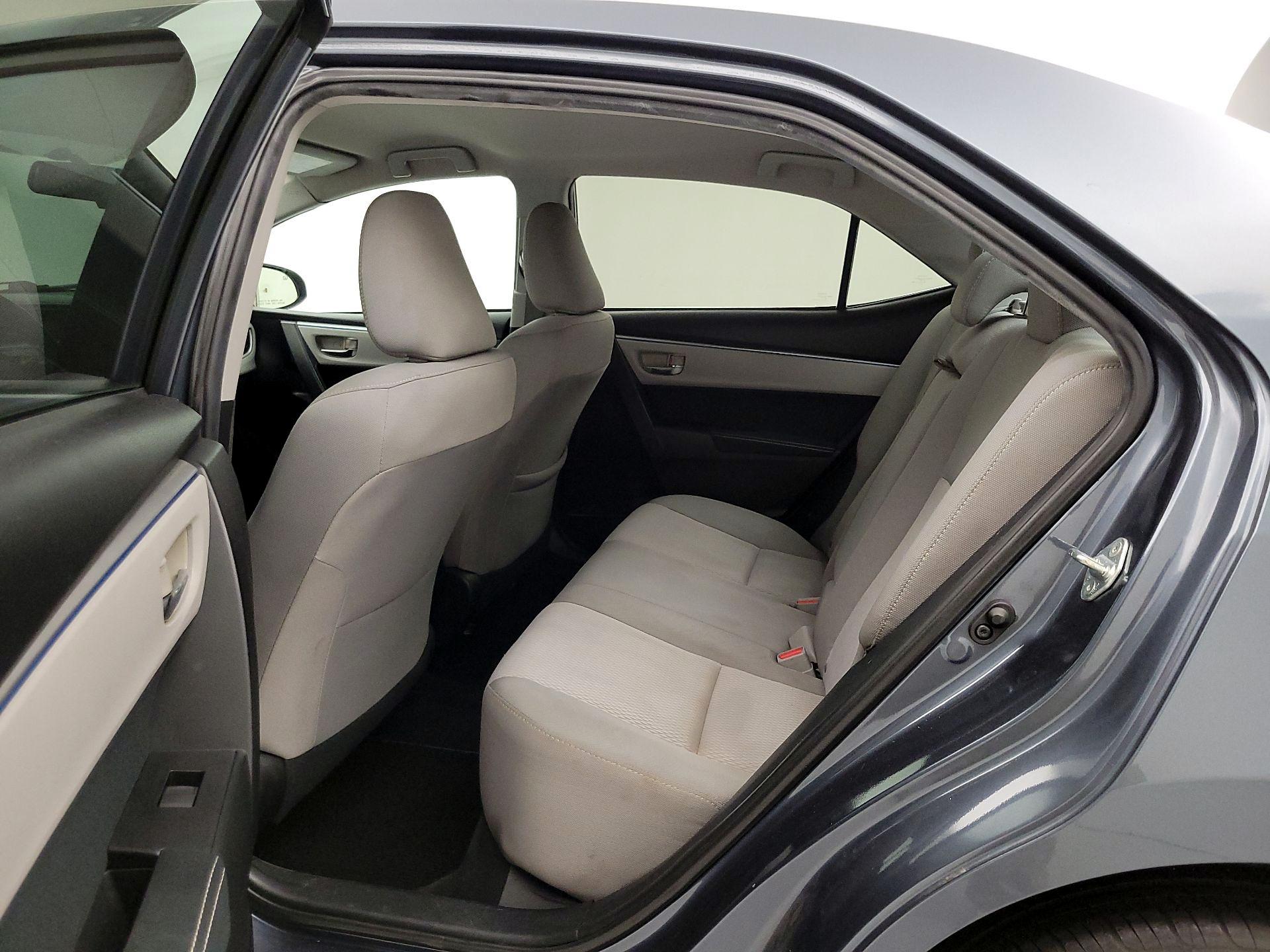 Thumbnail: 2015 Toyota Corolla - 19