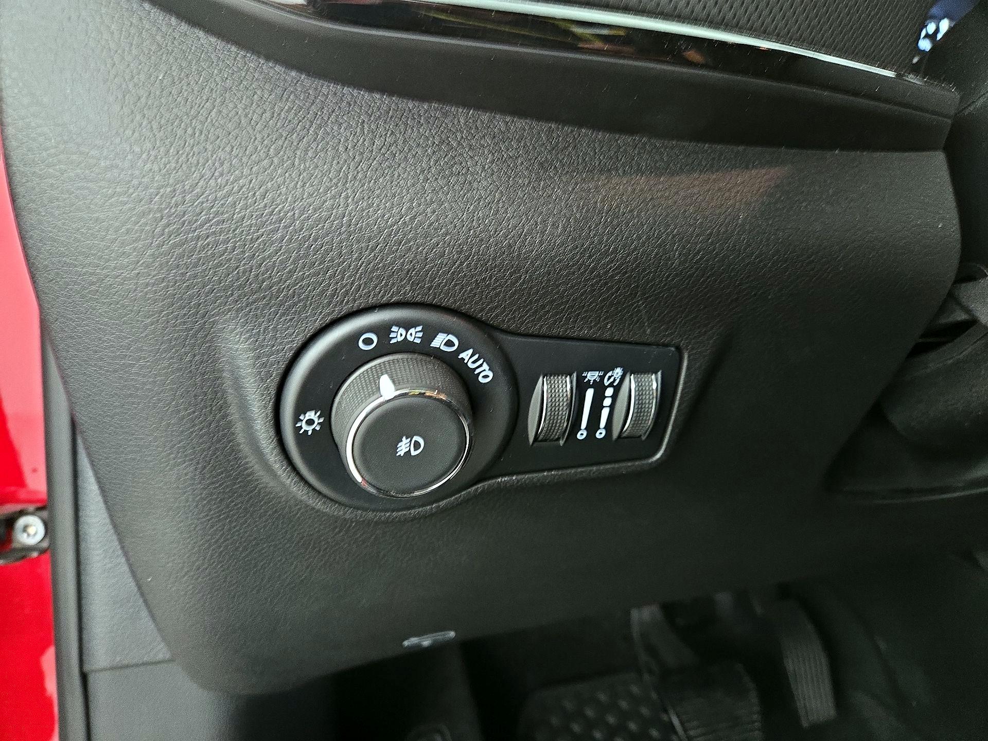 Thumbnail: 2025 Jeep Compass - 13