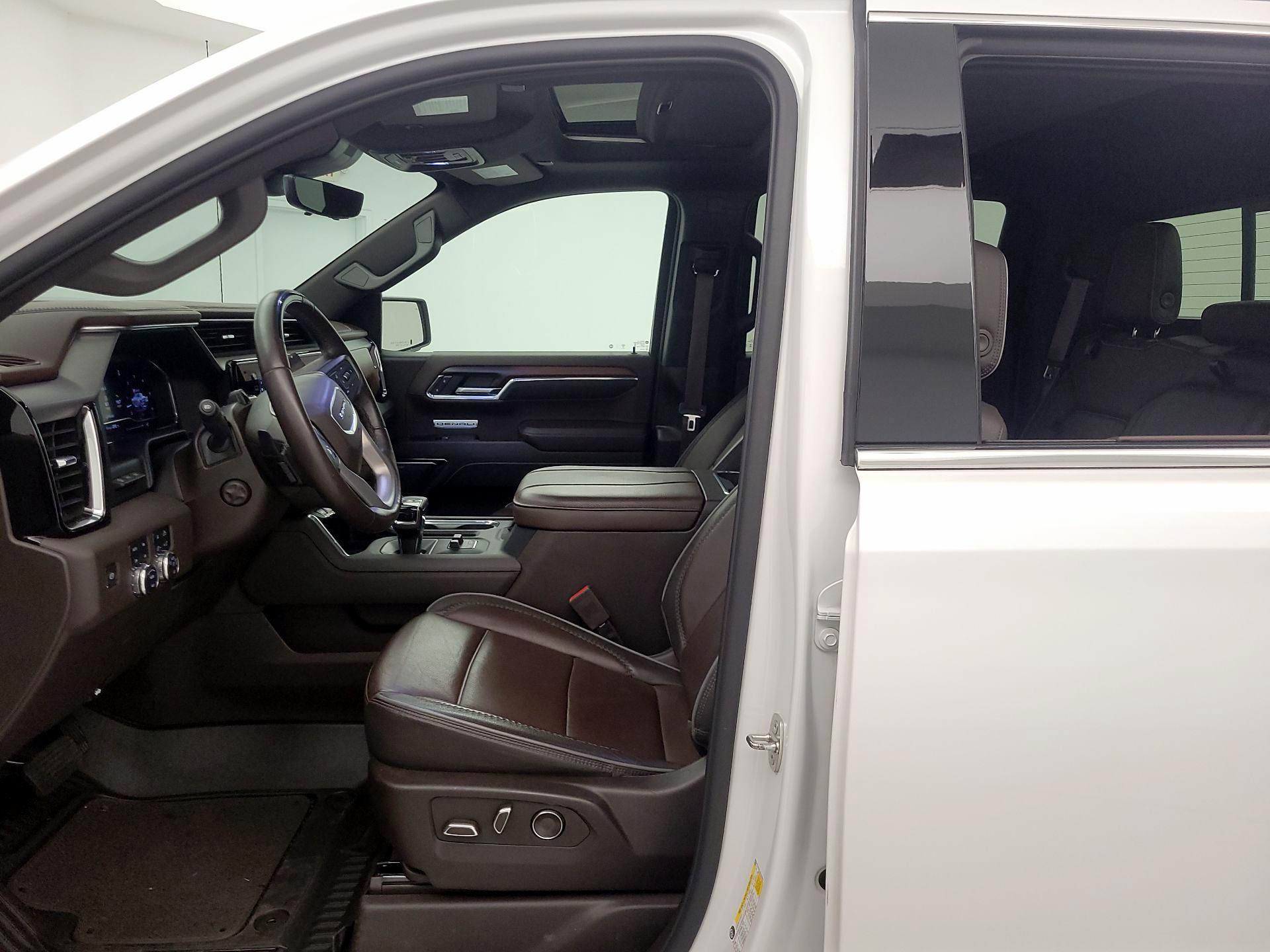 Thumbnail: 2024 GMC Sierra 1500 - 11