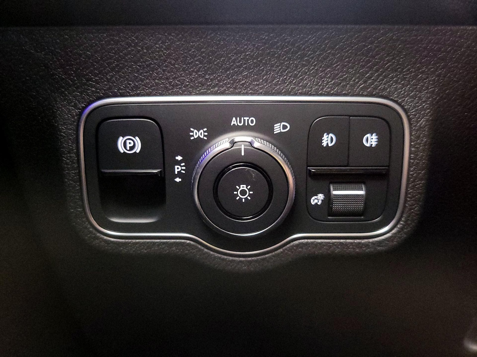 2020 Mercedes-Benz GLB Base - Photo 14
