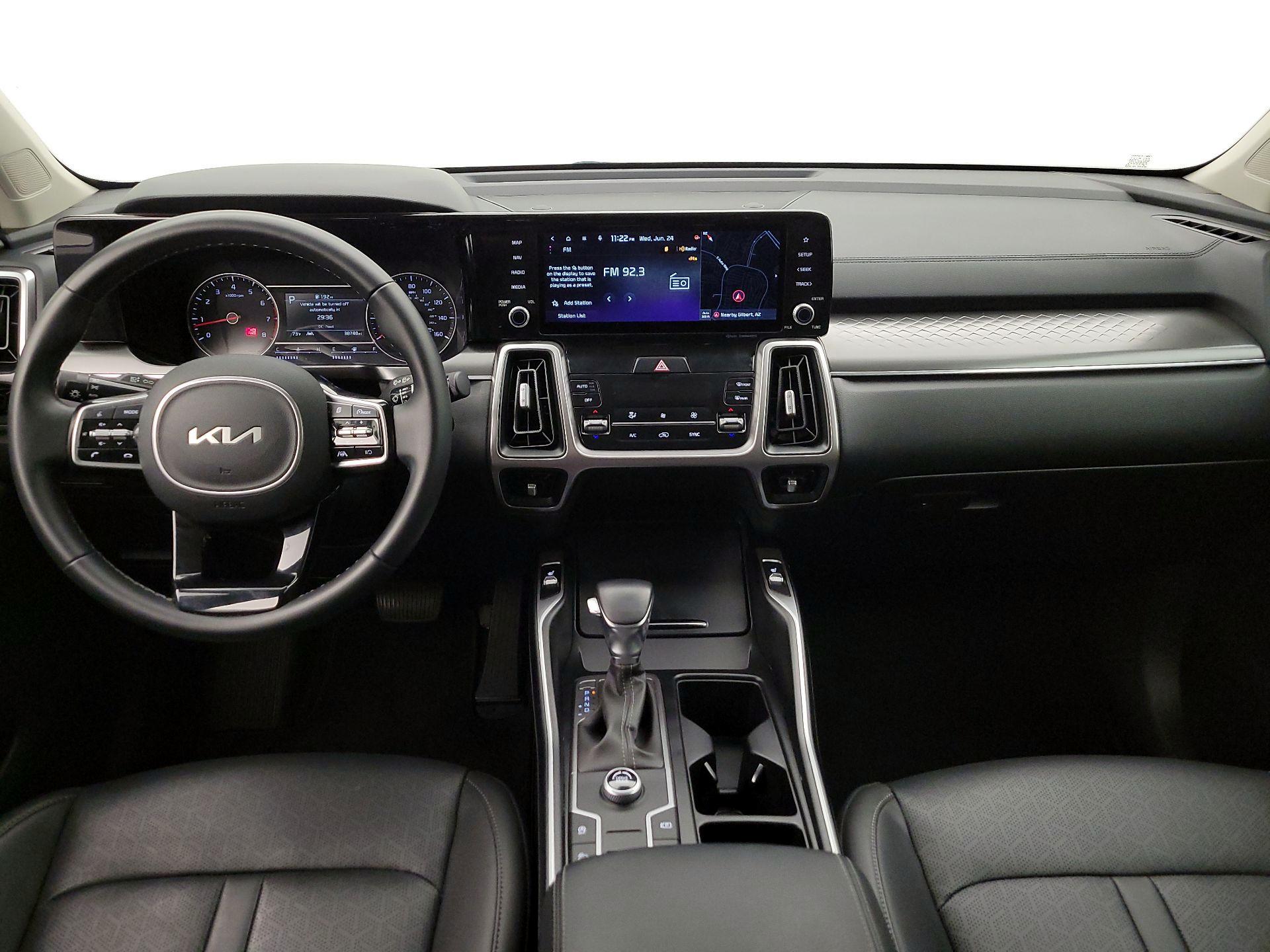 Thumbnail: 2022 Kia Sorento - 9