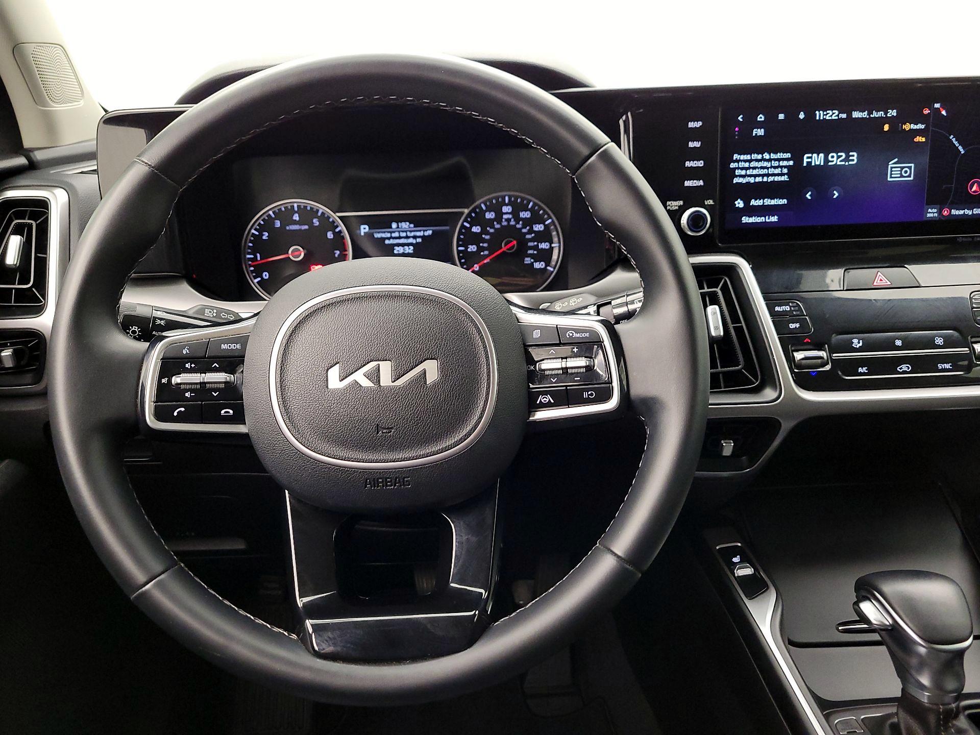 Thumbnail: 2022 Kia Sorento - 10