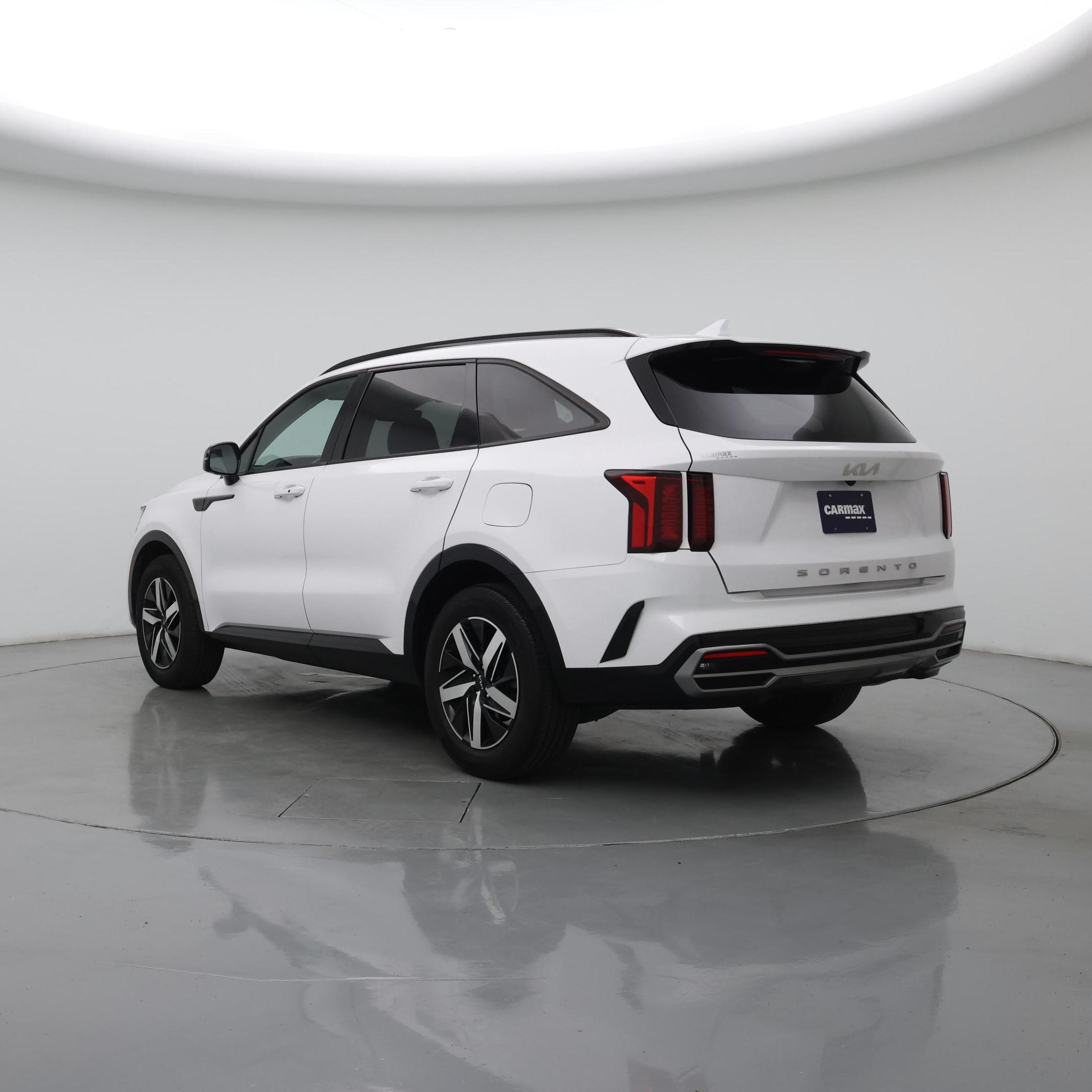 Thumbnail: 2022 Kia Sorento - 2