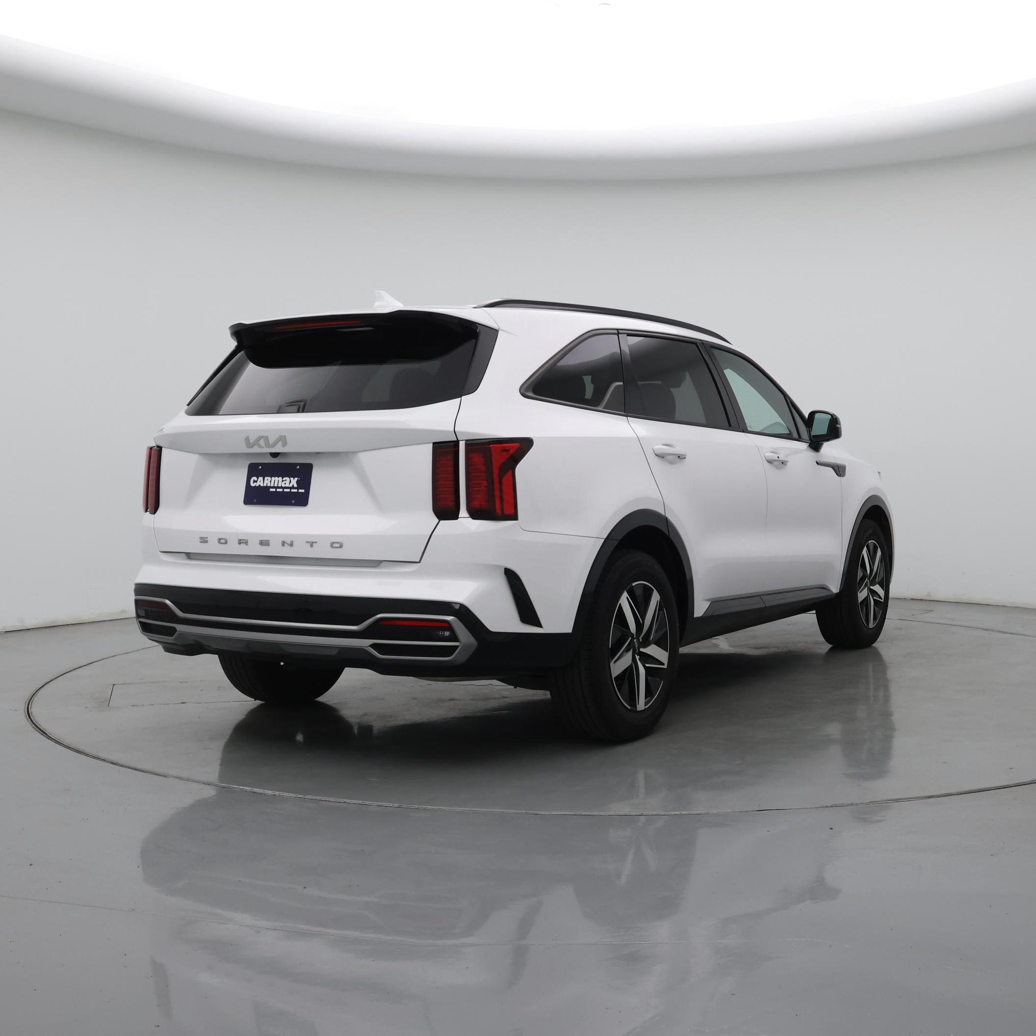Thumbnail: 2022 Kia Sorento - 8