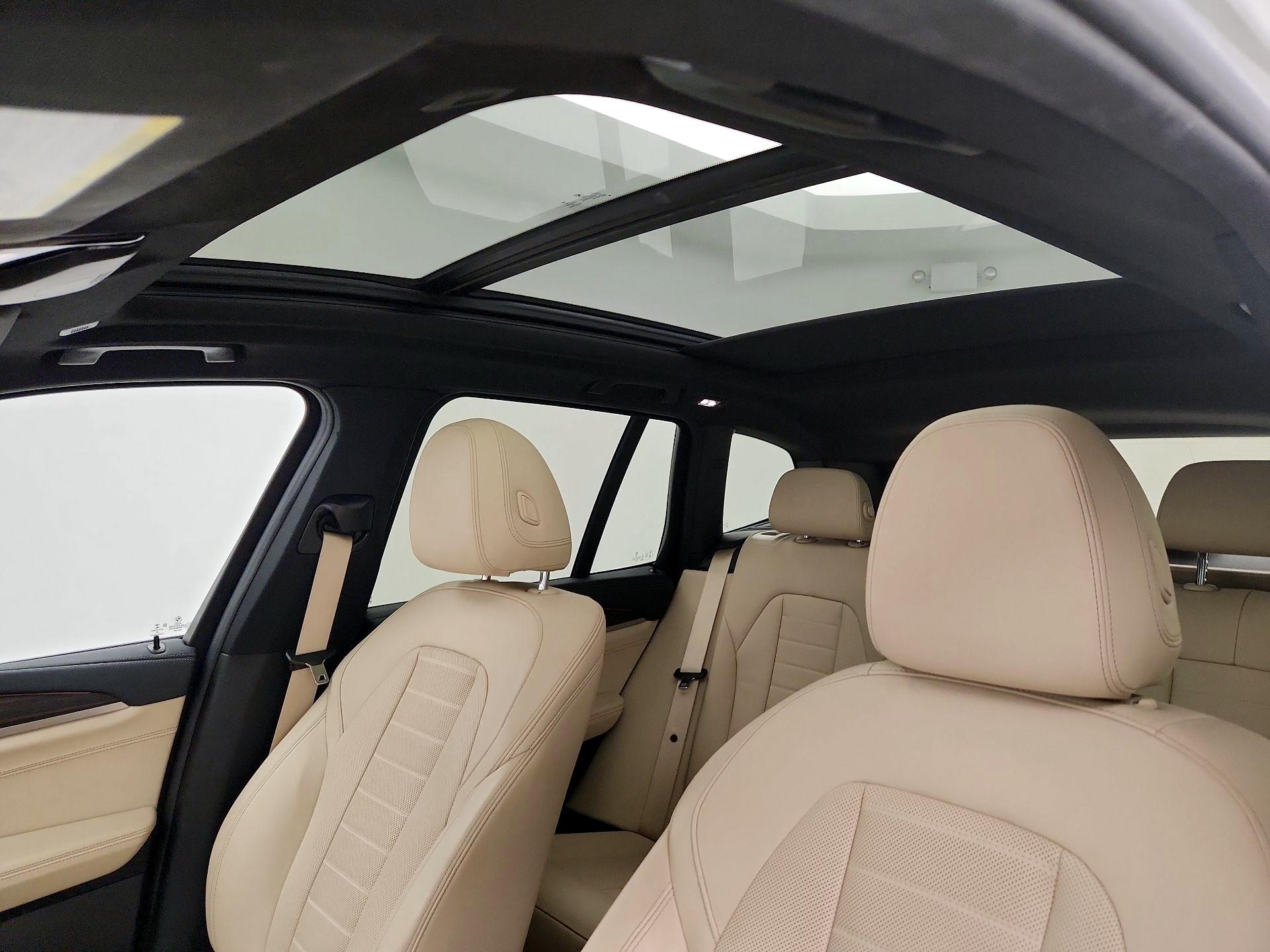 Thumbnail: 2021 BMW X3 - 19