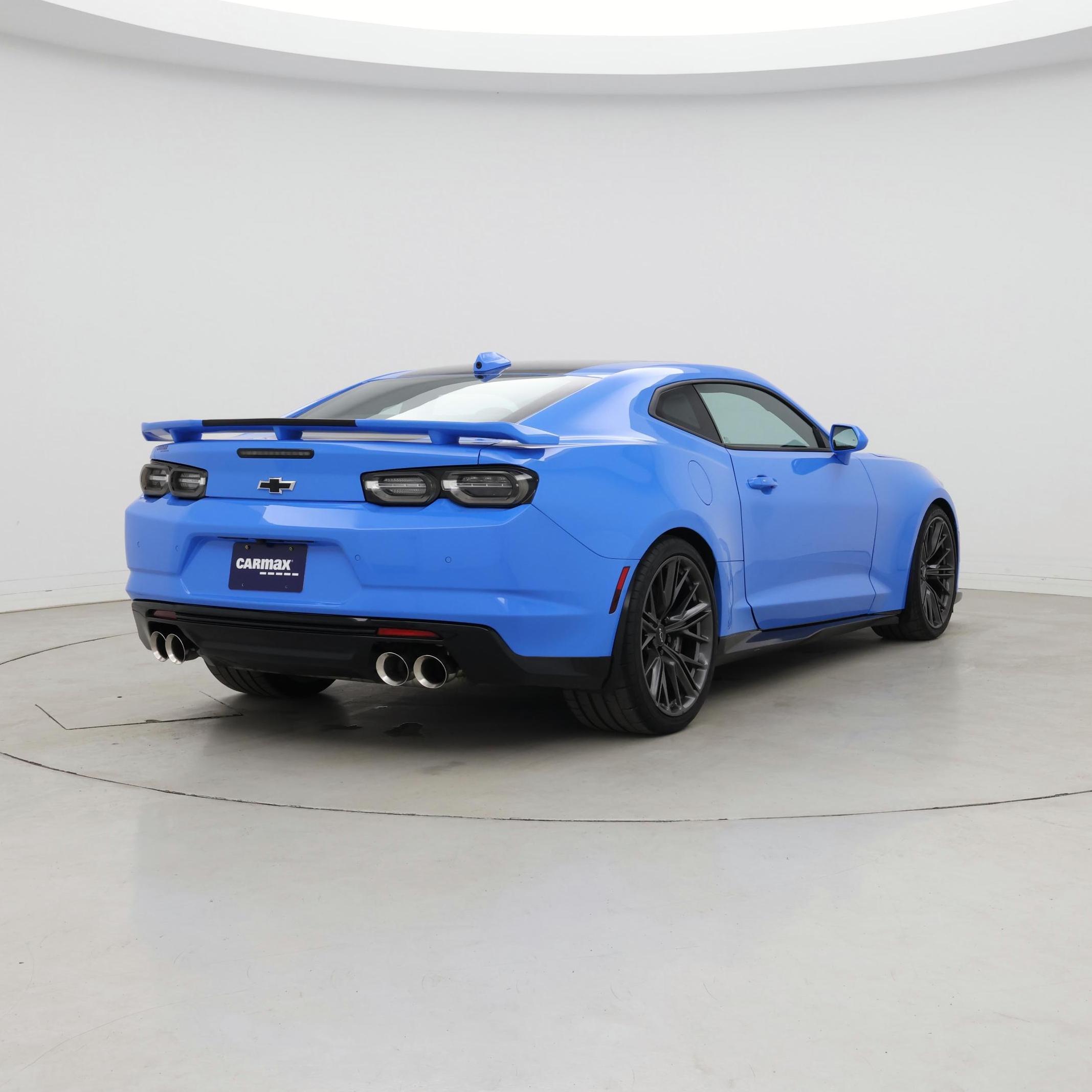 2022 Chevrolet Camaro ZL1 | CarEdge | CarEdge