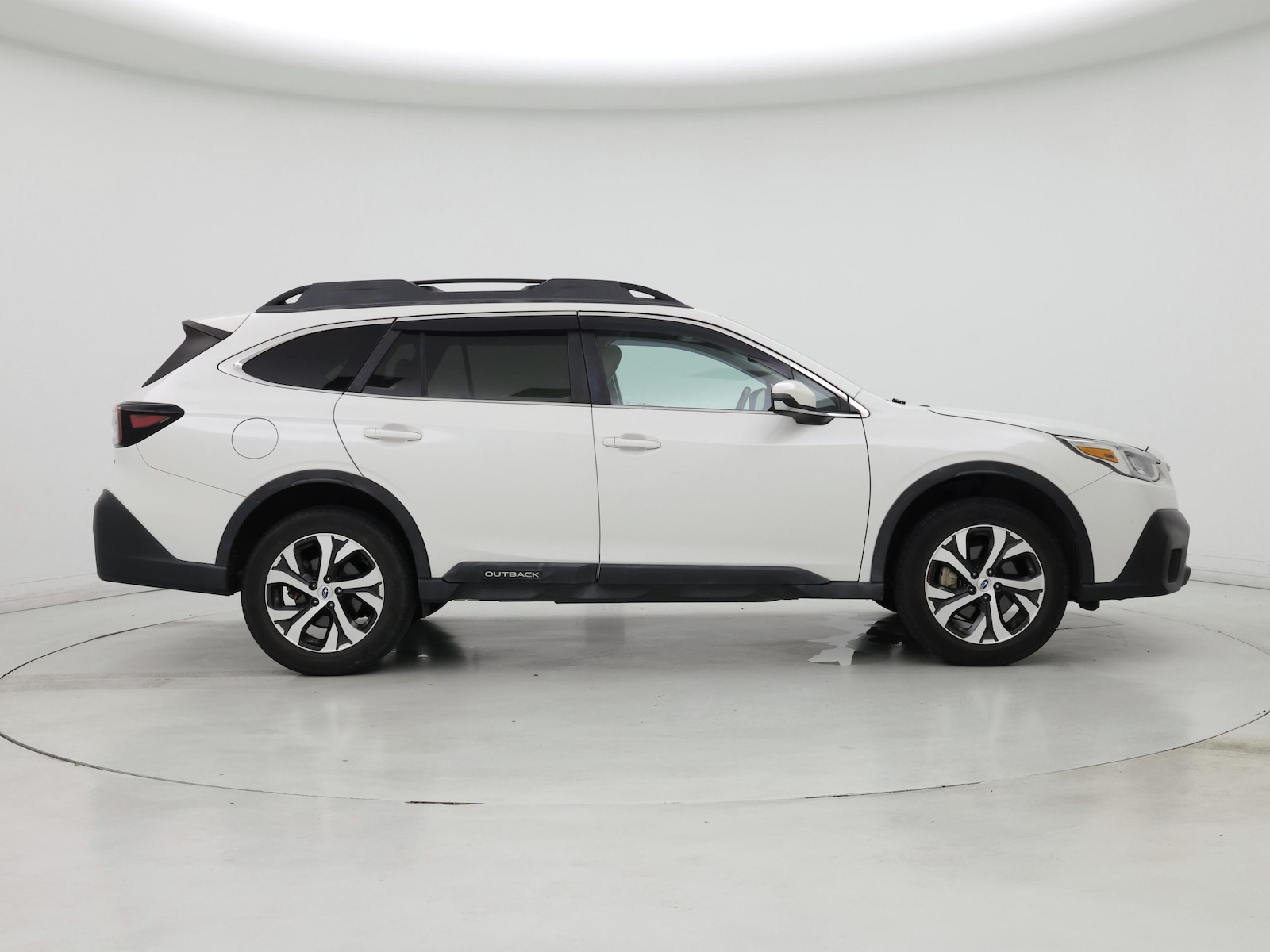2021 Subaru Outback Limited - Photo 8